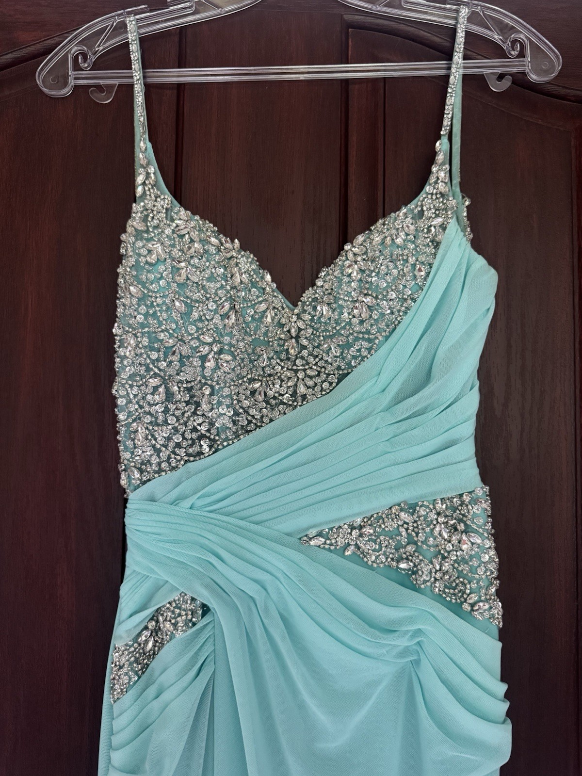 Ladivine by Cinderella’s Divine Mint Green Beaded Prom Dress. Size 0. New