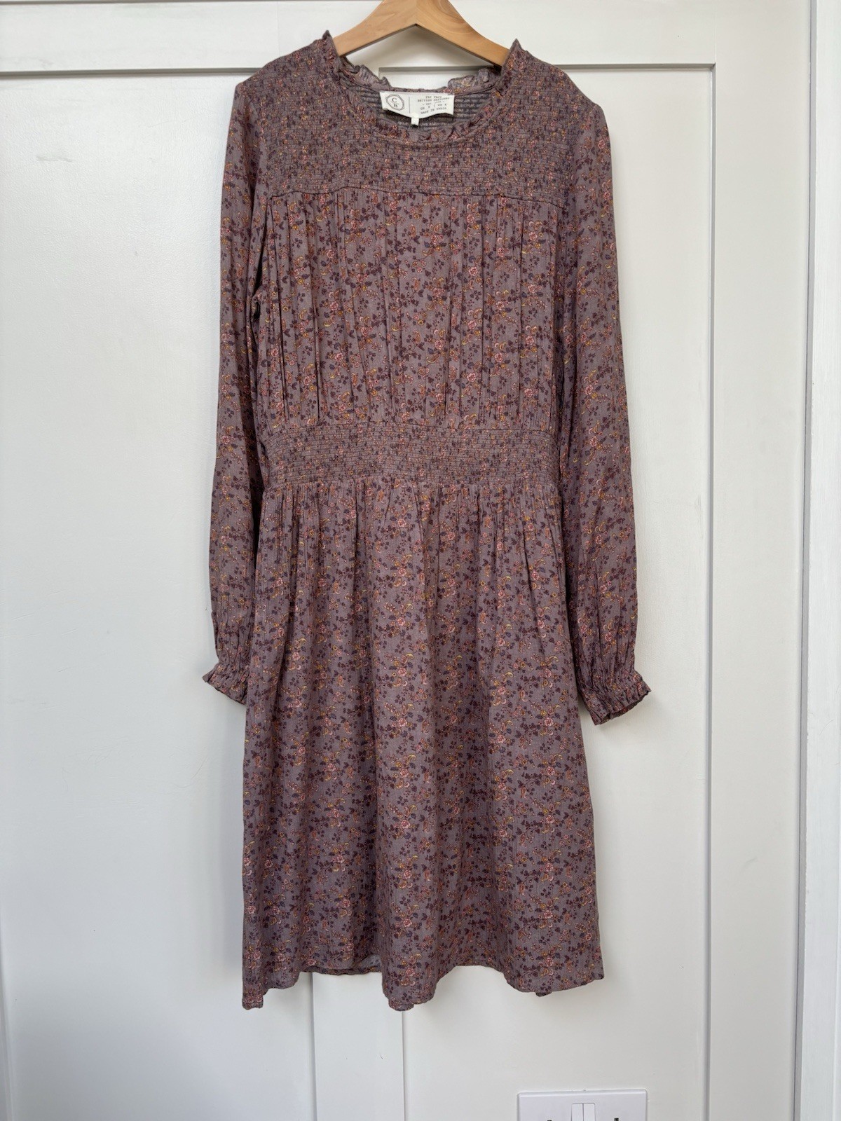 Fat Face Copper And Black Size 8 Ladies Dress Floral Long Sleeve Ditsy Smocked