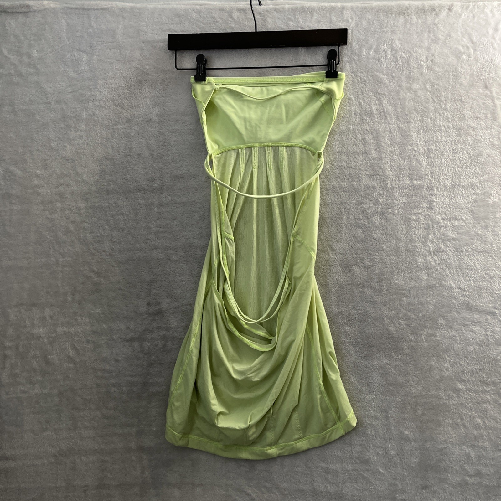 Lululemon Woman Dress Green Small Solid Sleeveless Open Back Pullover