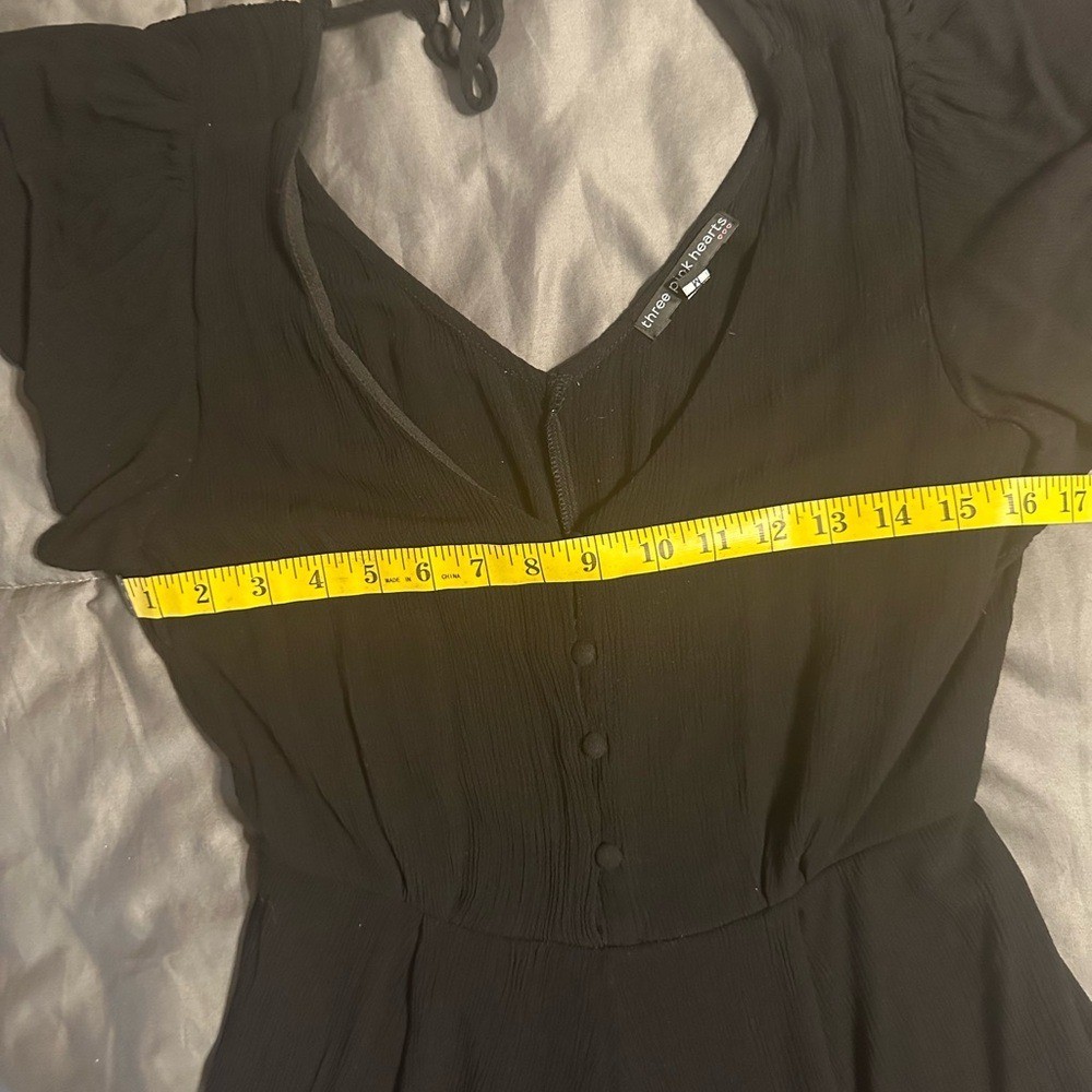 Francesca’s Collections Black Long Sleeve Dress