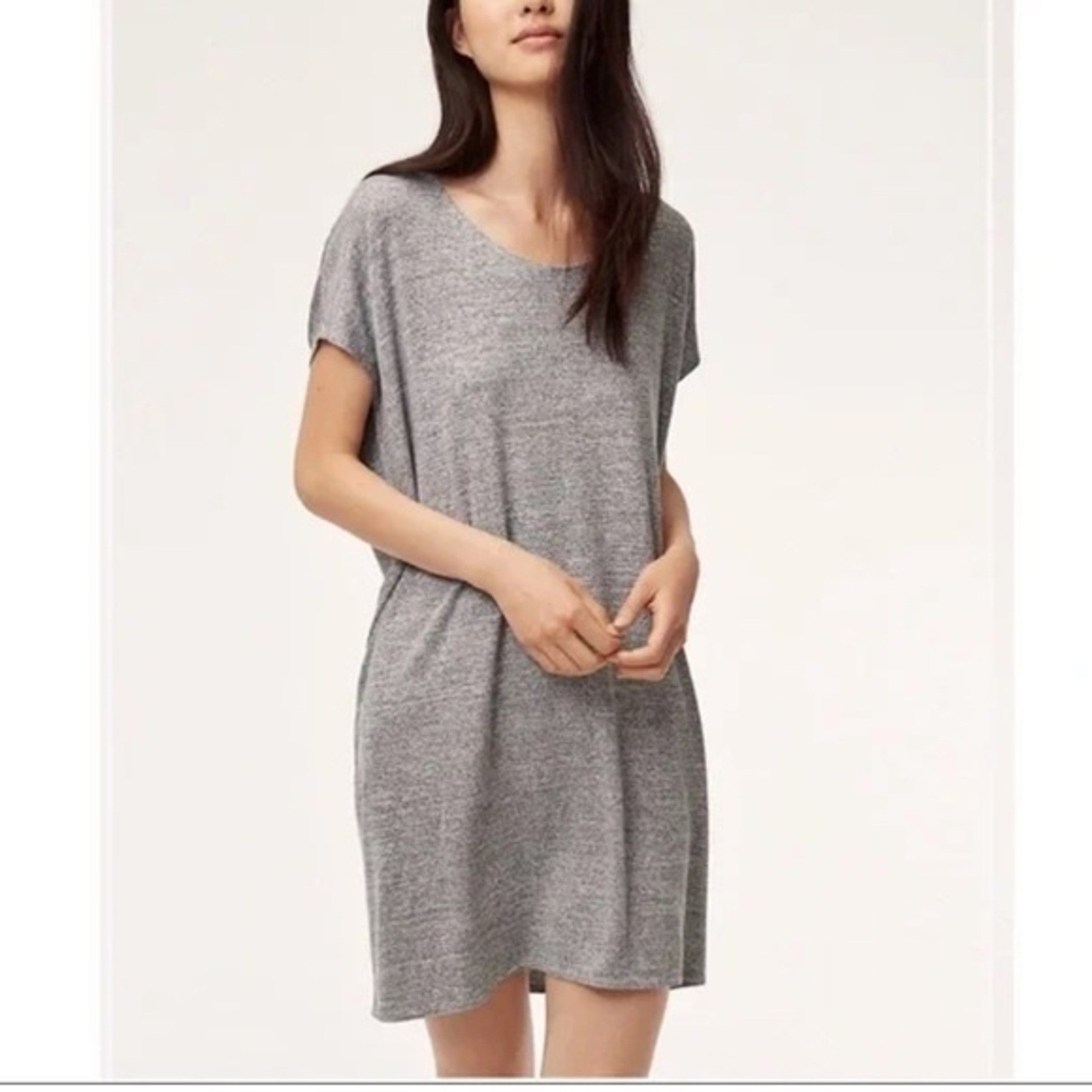 Wilfred Free Aritzia Grey Jersey T-Shirt Dress Pockets Medium Cocoon Minimalist