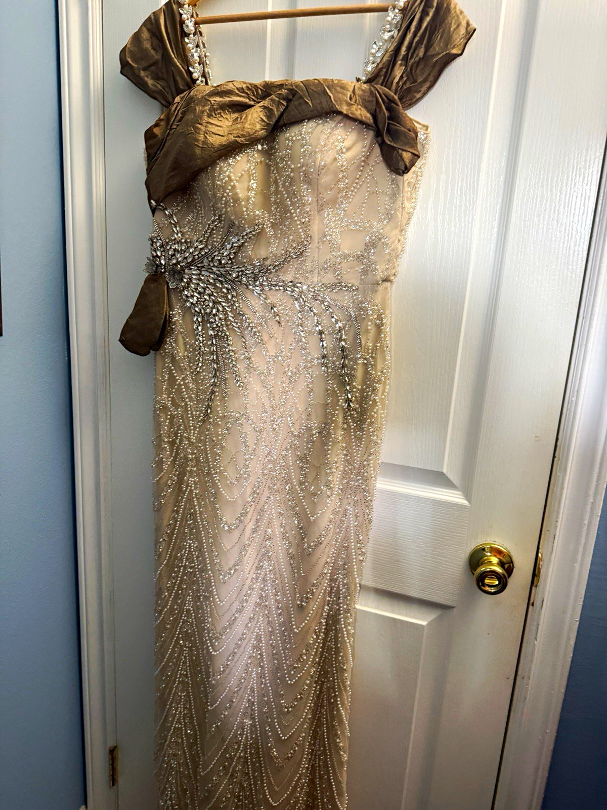 Women’s Size 14 Beige/Silver Beaded Bow Off-Shoulder Long Formal Gown