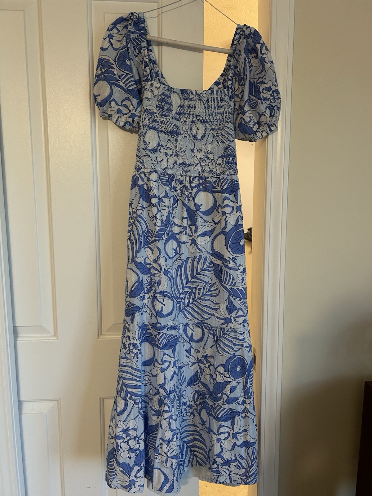 Vineyard Vines Blue Floral Midi Size M