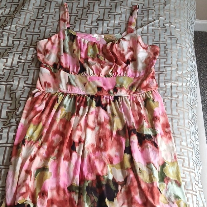 Mine Britton 2X Pink Floral A-Line Dress Scoop Neck Smocked Strappy Knee