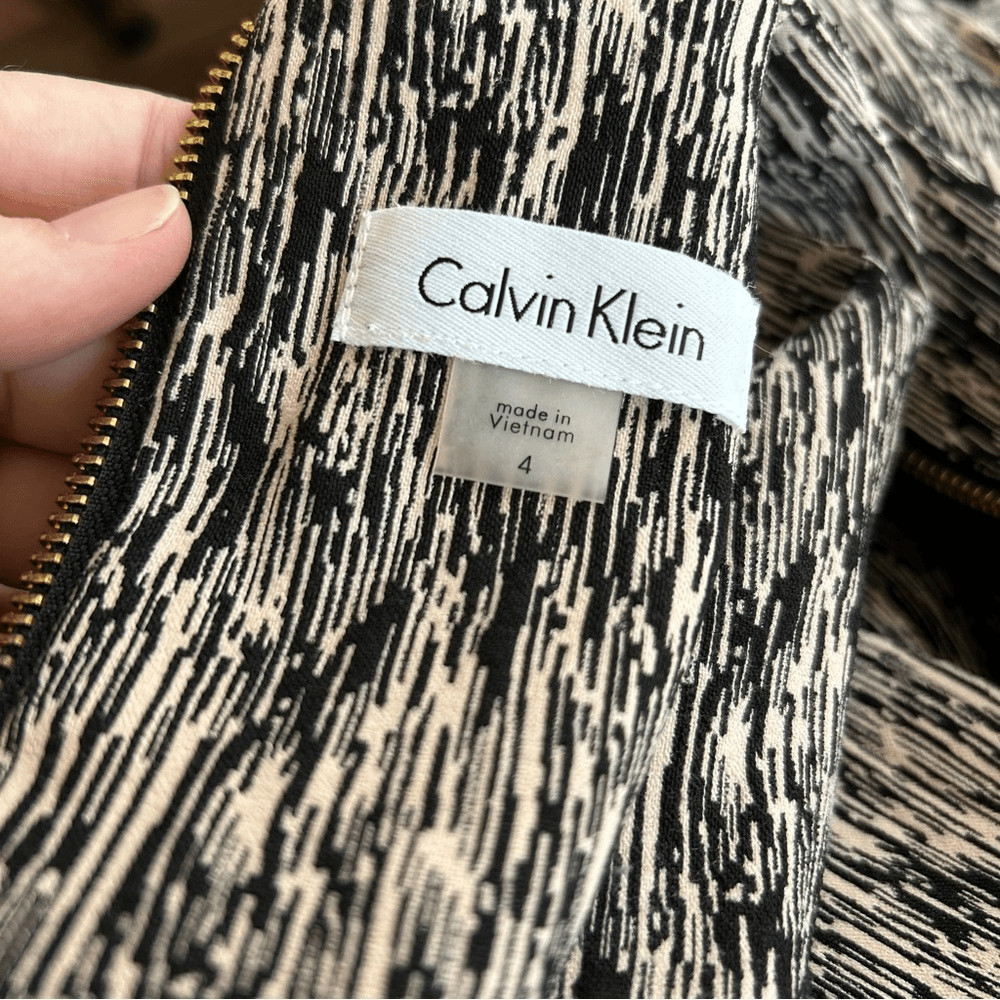 Calvin Klein 4 Black Tan Fitted Dress Professional Preppy Classic Modern Event
