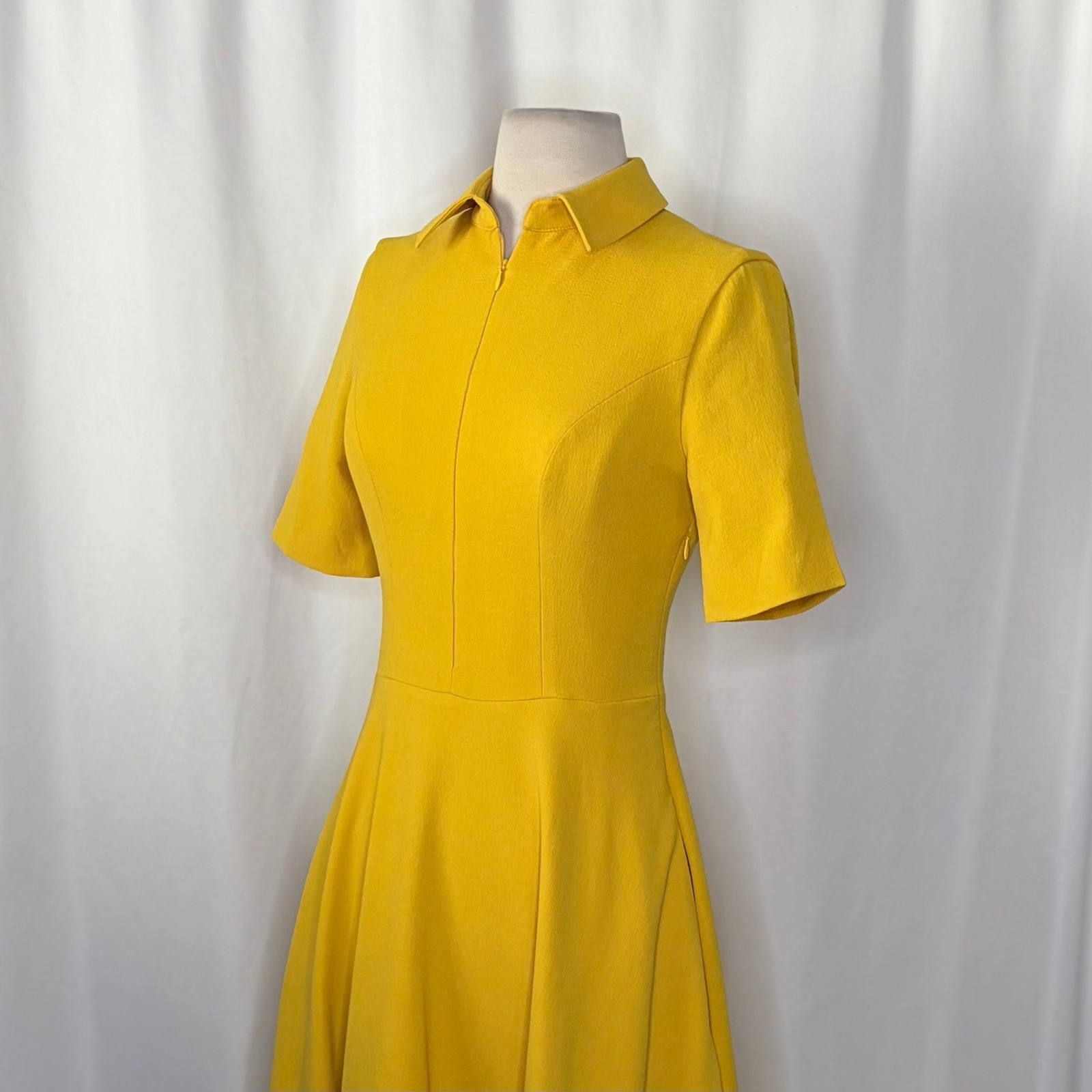 DRESS THE POPULATION Mallory Point Collar Half Zip Midi Dress Solid Yellow XS