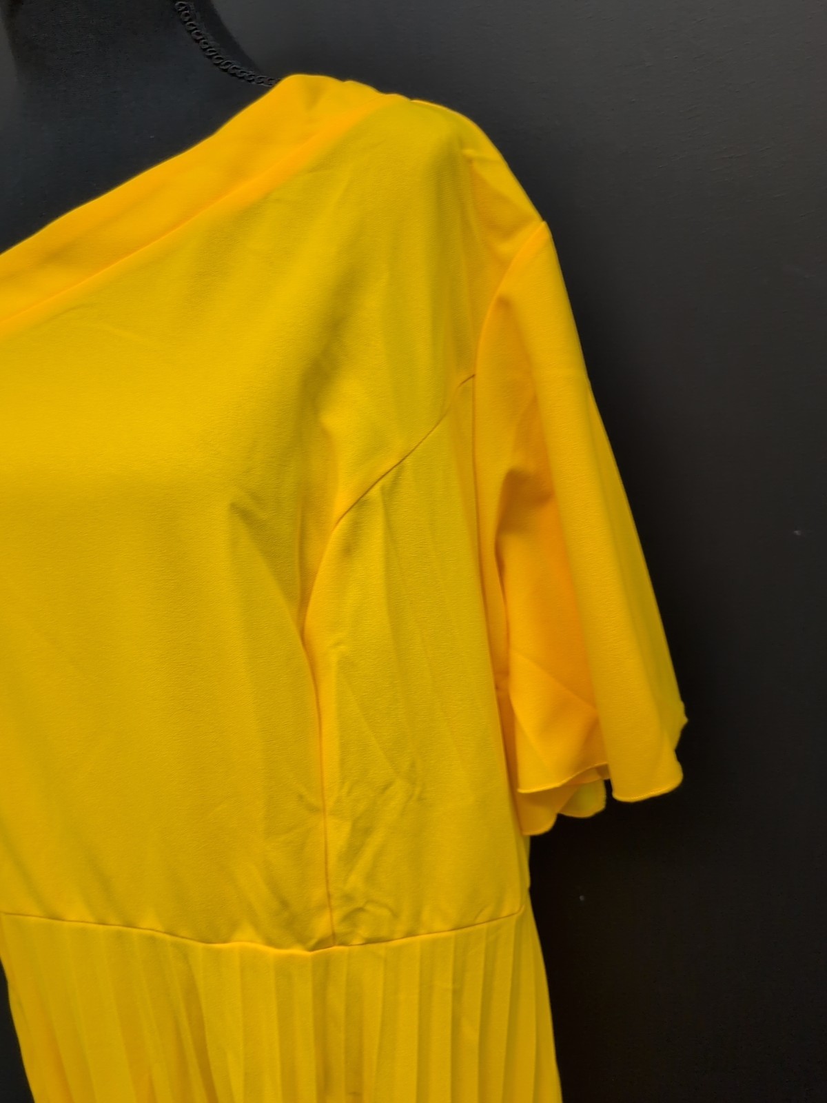 Aomei Asymmetrical Neck Ruffle Short Sleeve Women’s Pleated Dress XL Yellow