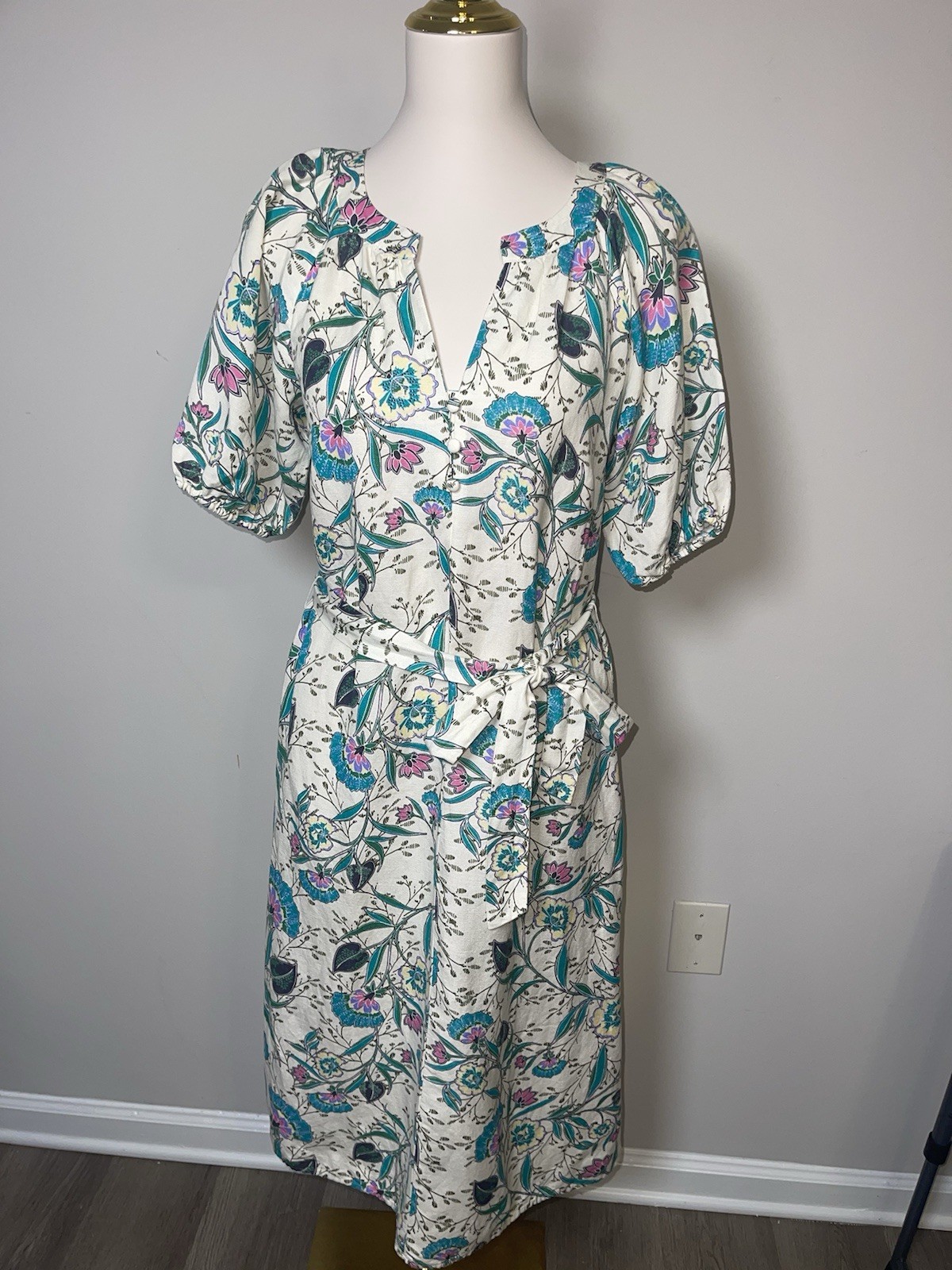 LOFT Ivory Floral Woven Cotton A-Line Dress XS Belted Button Front V-Neck