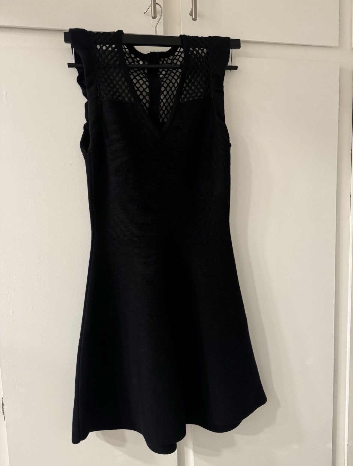 Women’s Black Solid Sleeveless V-Neck Dress Crochet Mesh Yoke Button Ruffle