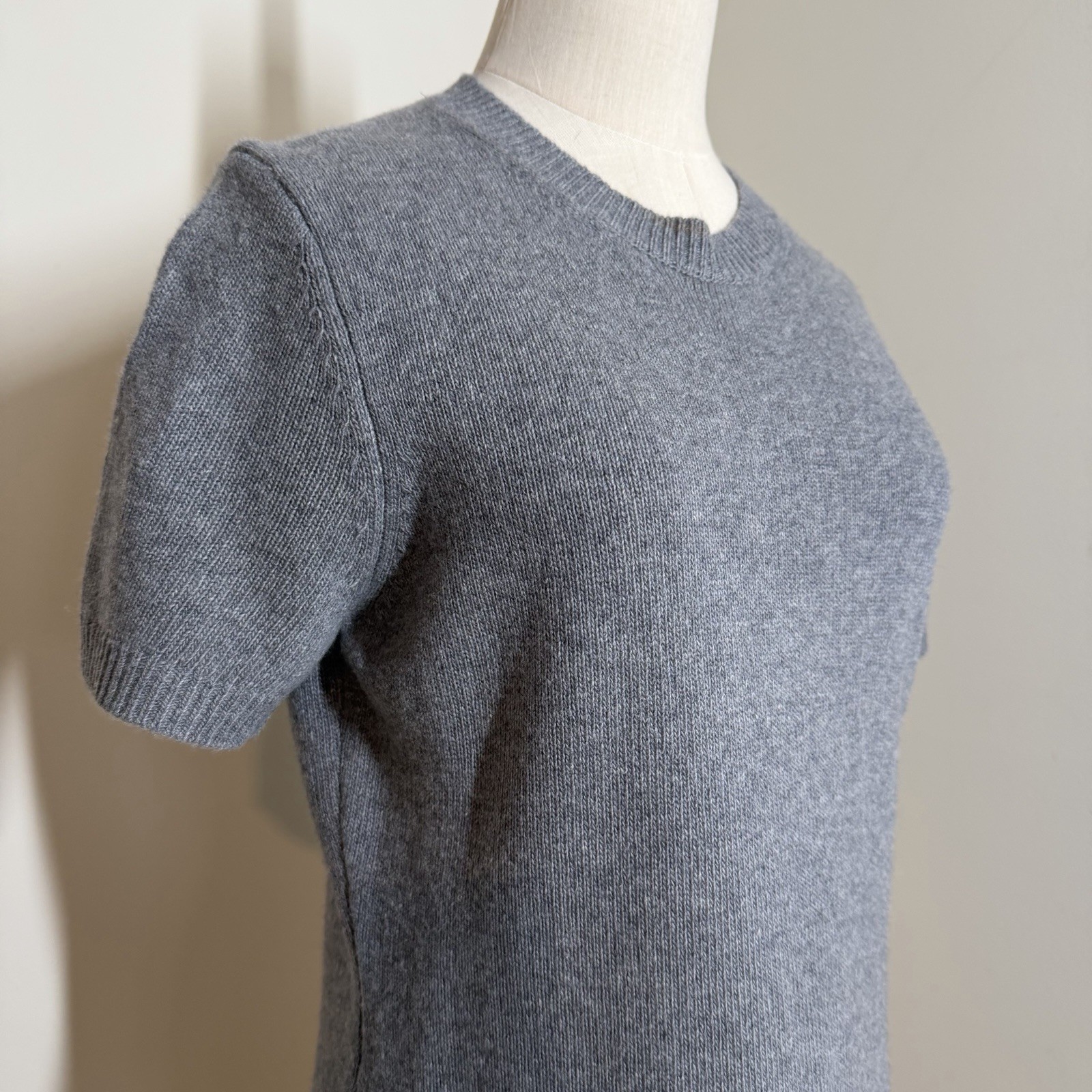 Theory Grey Wool & Cashmere Blend Fabric -SZ M- Short Sleeve Knit Dress Stretch