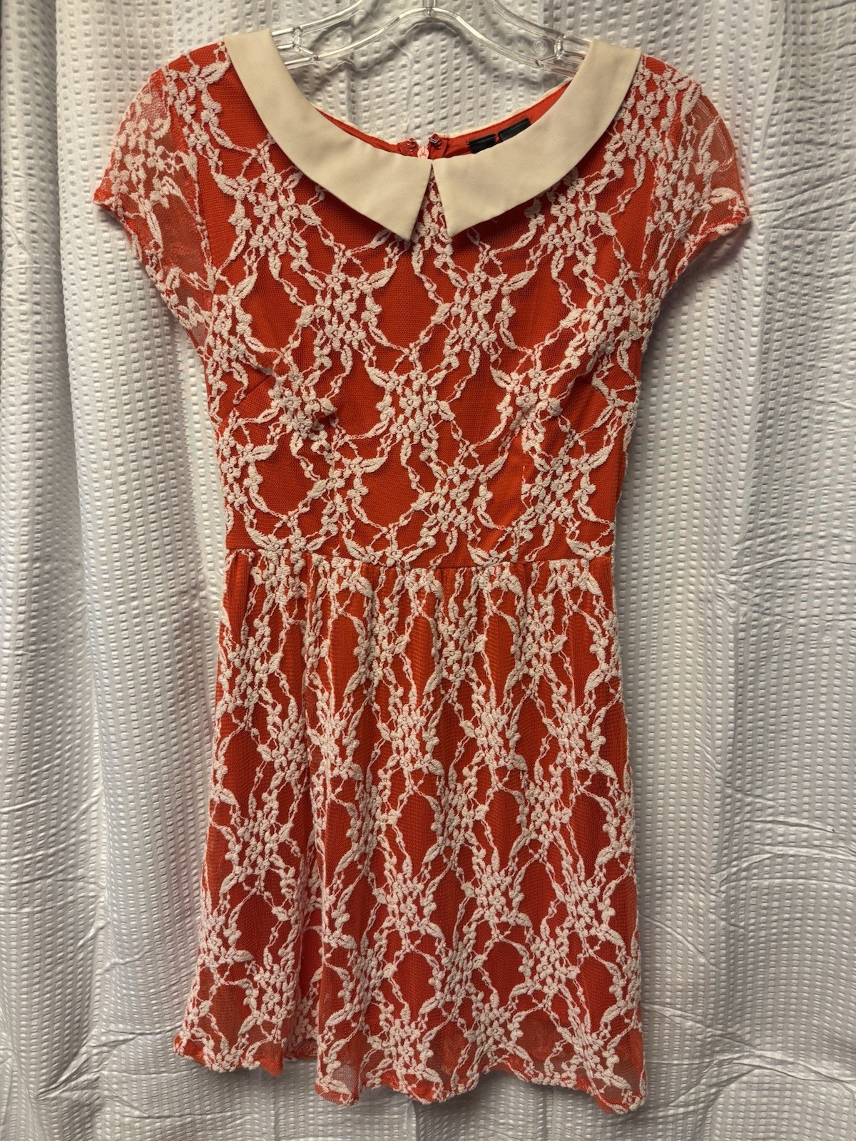 Petticoat Alley Women Red Lace Overlay Short sleeve Mini Shift Dress Collared S
