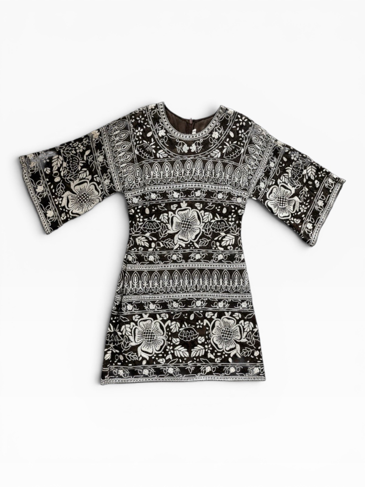 Archival 2004 Naeem Khan Fully Embroidered Silk Shift Dress Circa 2004