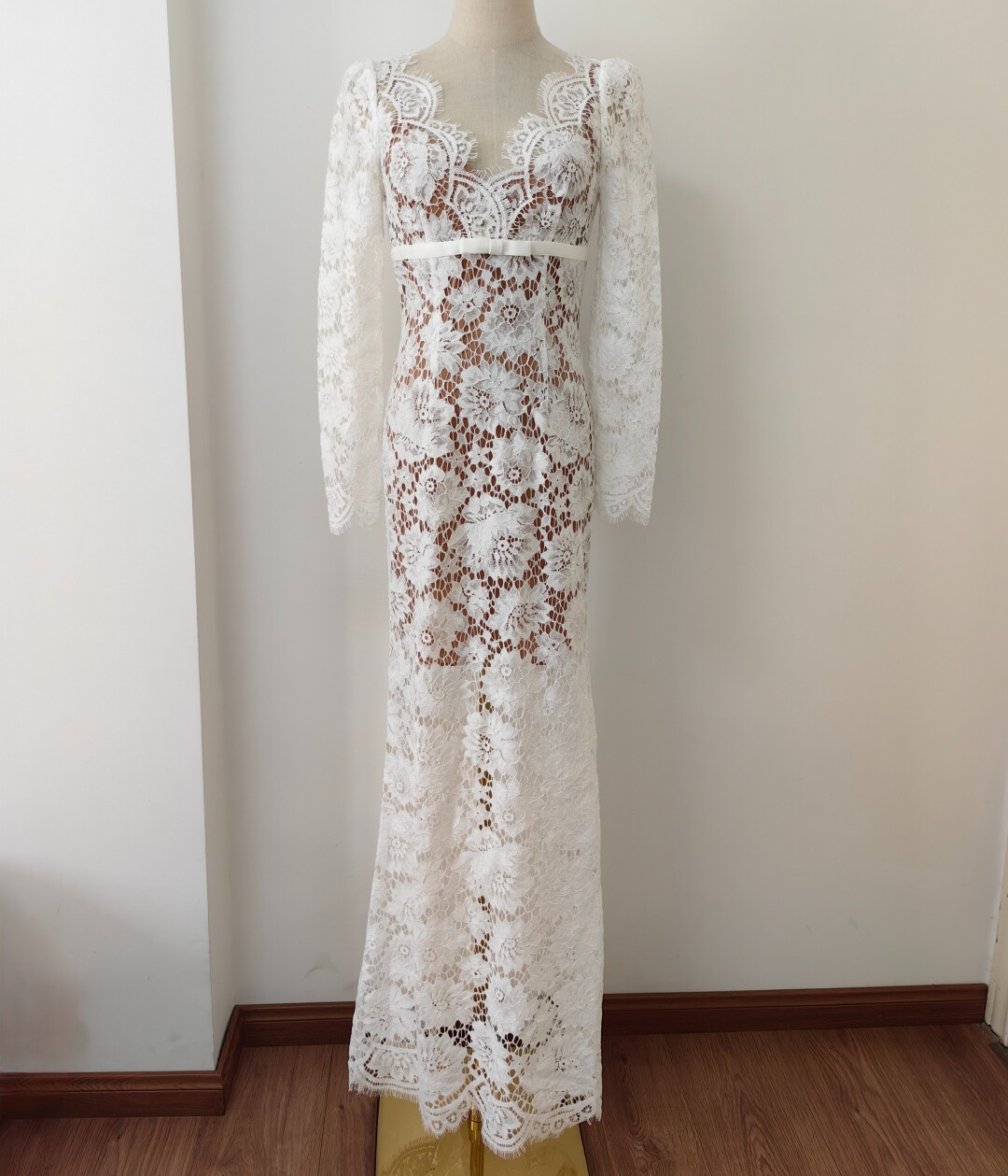 Women Self-Portrait V-neck Embroidered Slim Fit Long Sleeve Maxi Dress