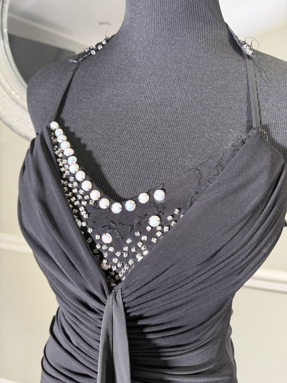 ESSEJEFFE Black Beaded Ruched Evening Gown Rhinestone Pearl Cap Sleeve Size 42