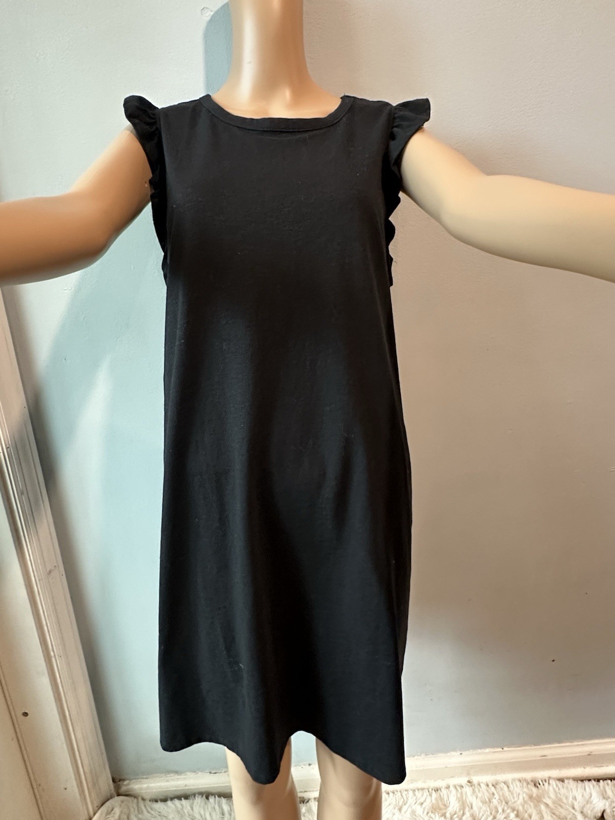 Sonoma Goods For Life black knit shift dress ruffle flutter sleeve Size L