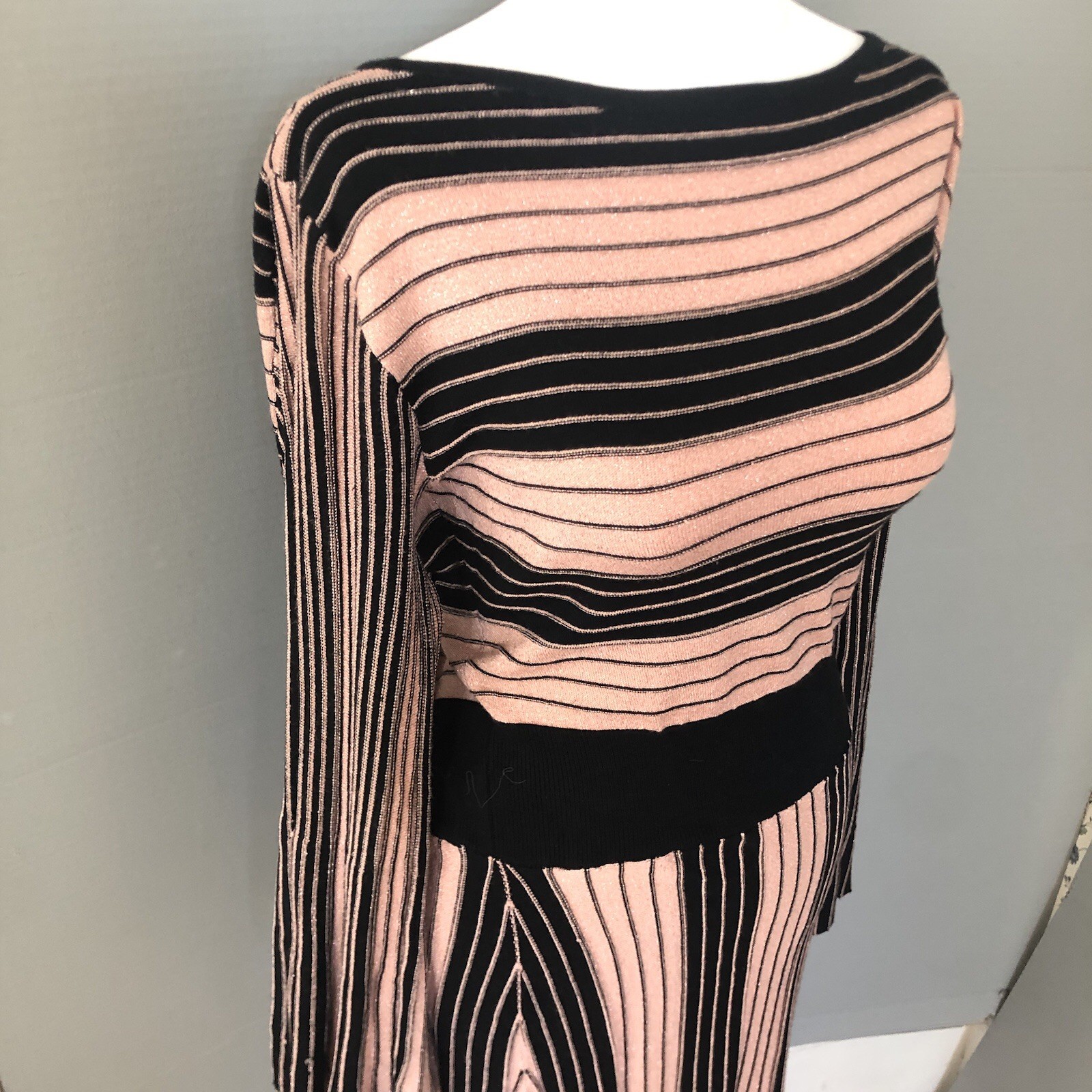 New York & Co. Pink Black Gold Sparkle Figure Flattering Body Stretch Dress L