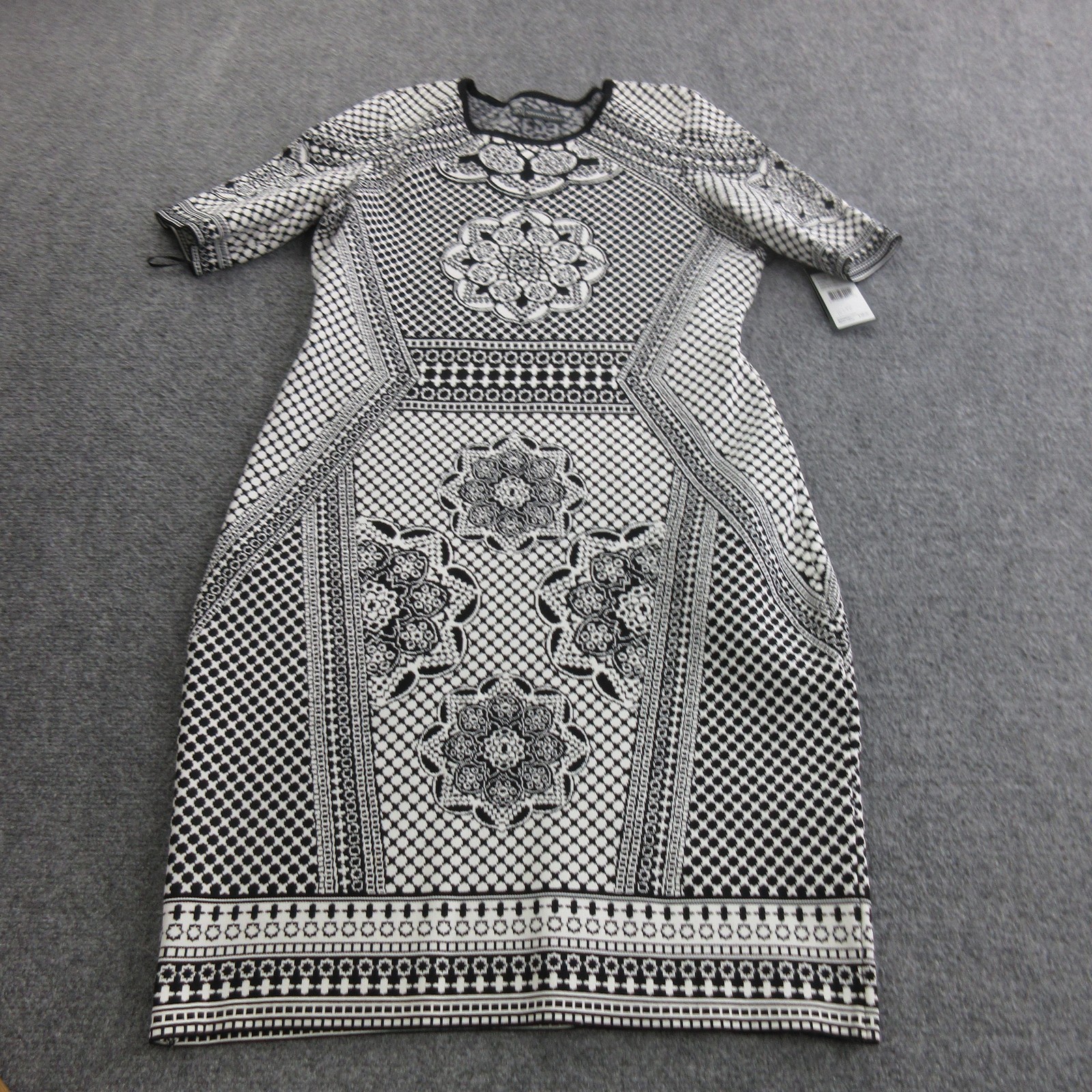 Adrianna Papell Dress Womens L Black Geometric Jacquard Knit Sheath Knee Length
