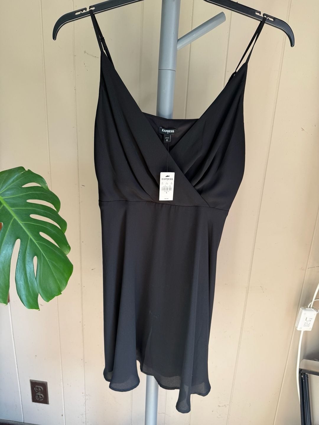 Express Women’s Black Sleeveless V-Neck Surplice Front Mini Dress