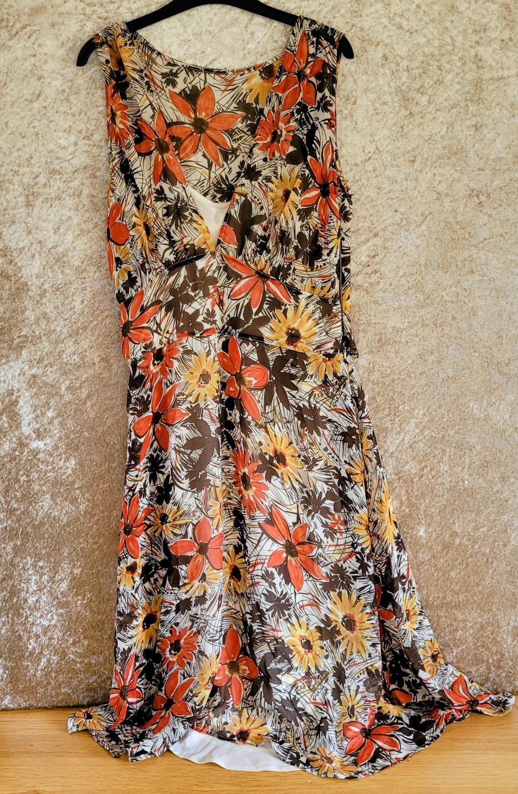 Toast Floral Slip Dress Ladies Size 12 100% Silk Sheer Lightweight Holiday