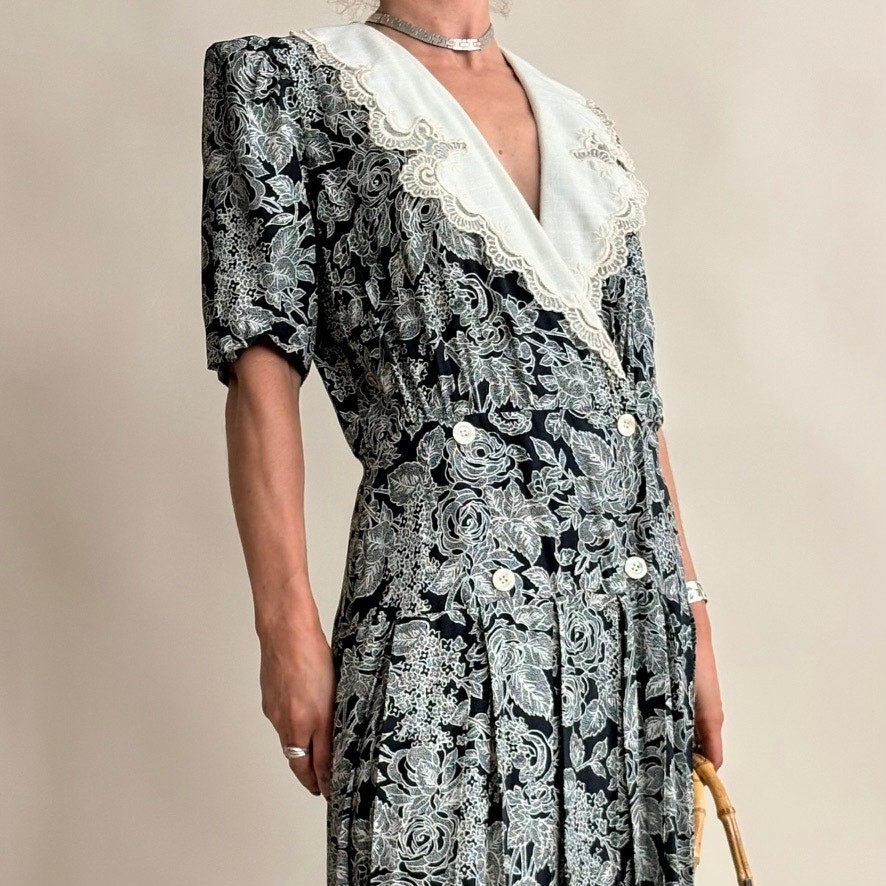Vintage Jane Singer Navy Floral Maxi Dress – Size 8