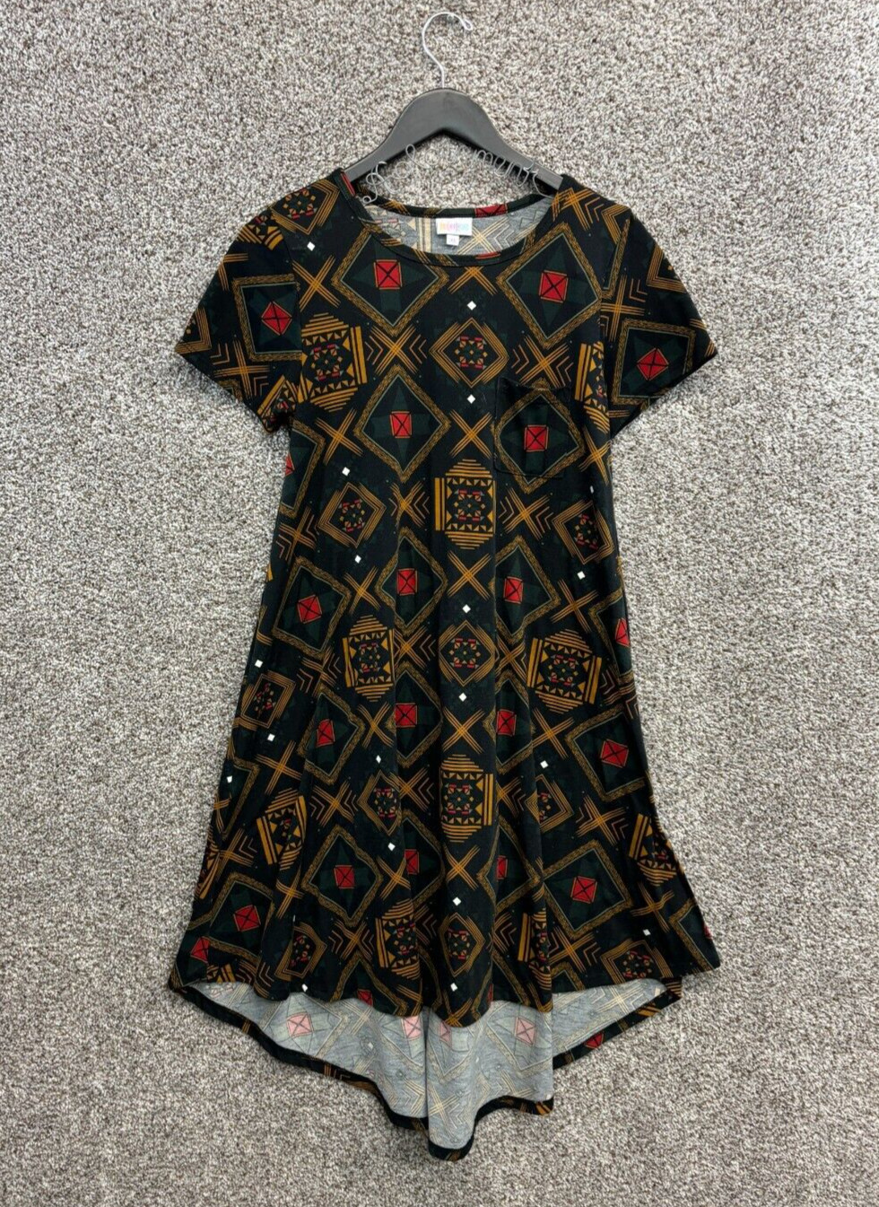 Lularoe Carly Dress Black/Gold/Red Shift Dress Hi-Lo Dress Women’s Size XS