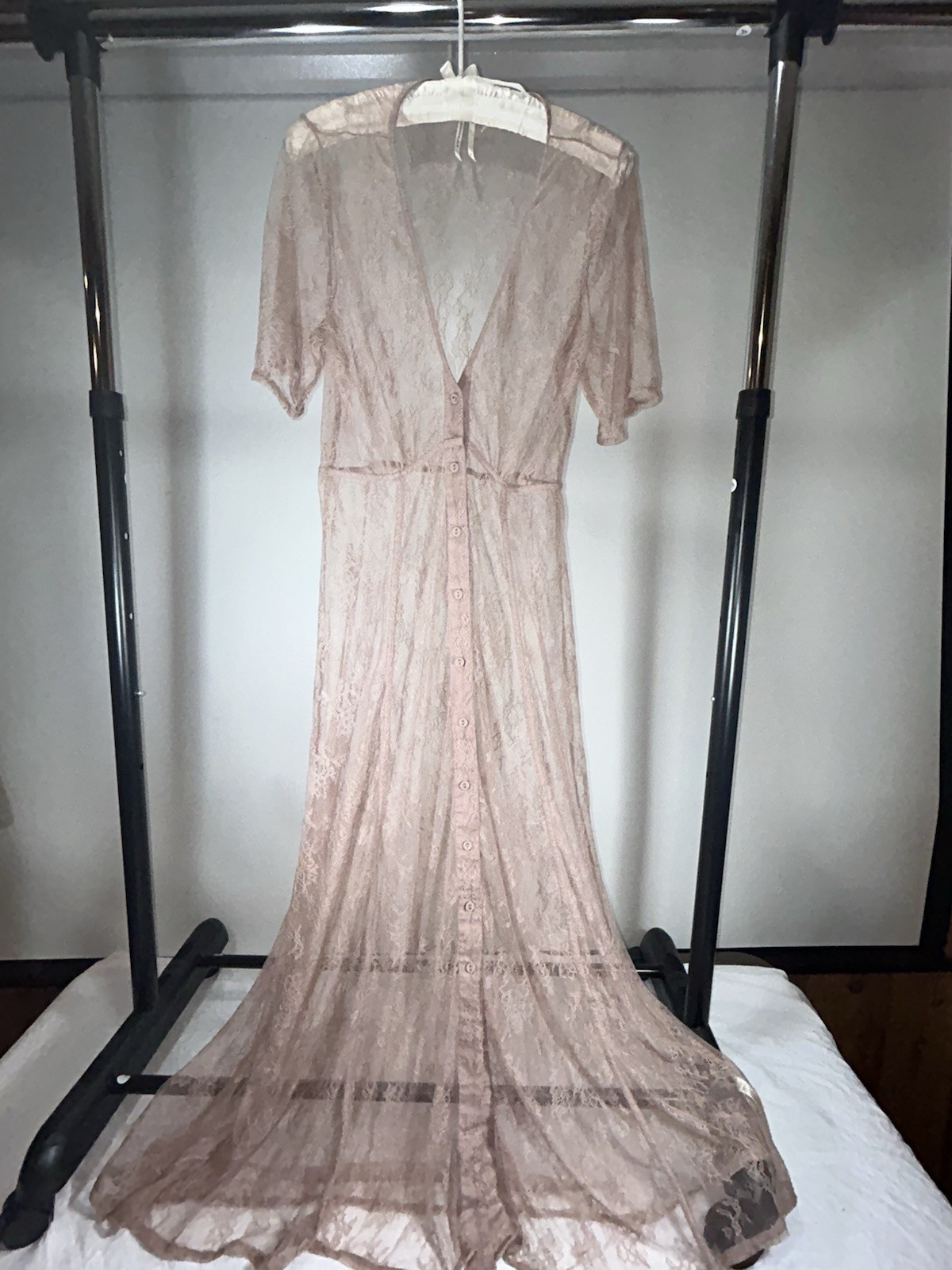 Anthropologie Sheer Dusty Pink Lace Button Down Maxi Dress (Kymono Style)Size XS