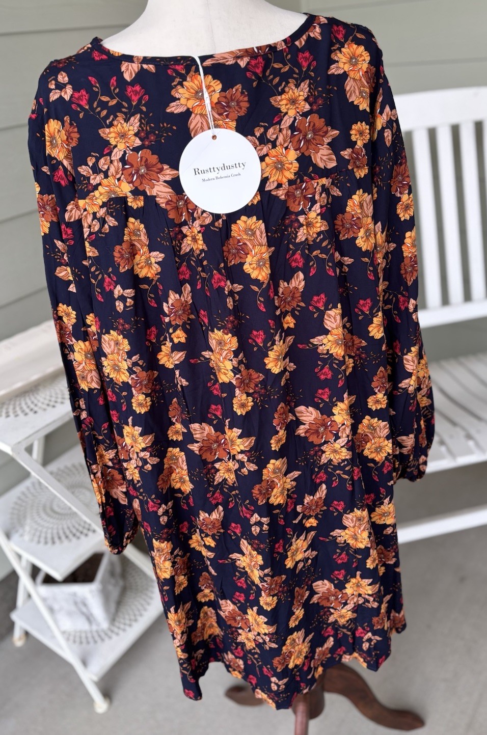 NWT Rusttydustty Dress Womens 1X Boho Long Sleeve Navy Floral V Neck Botique