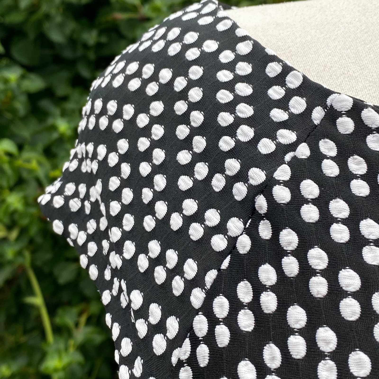 Classy Black & White Polka Dot Boat Neck Tailored Fit Midi Dress Timeless – L