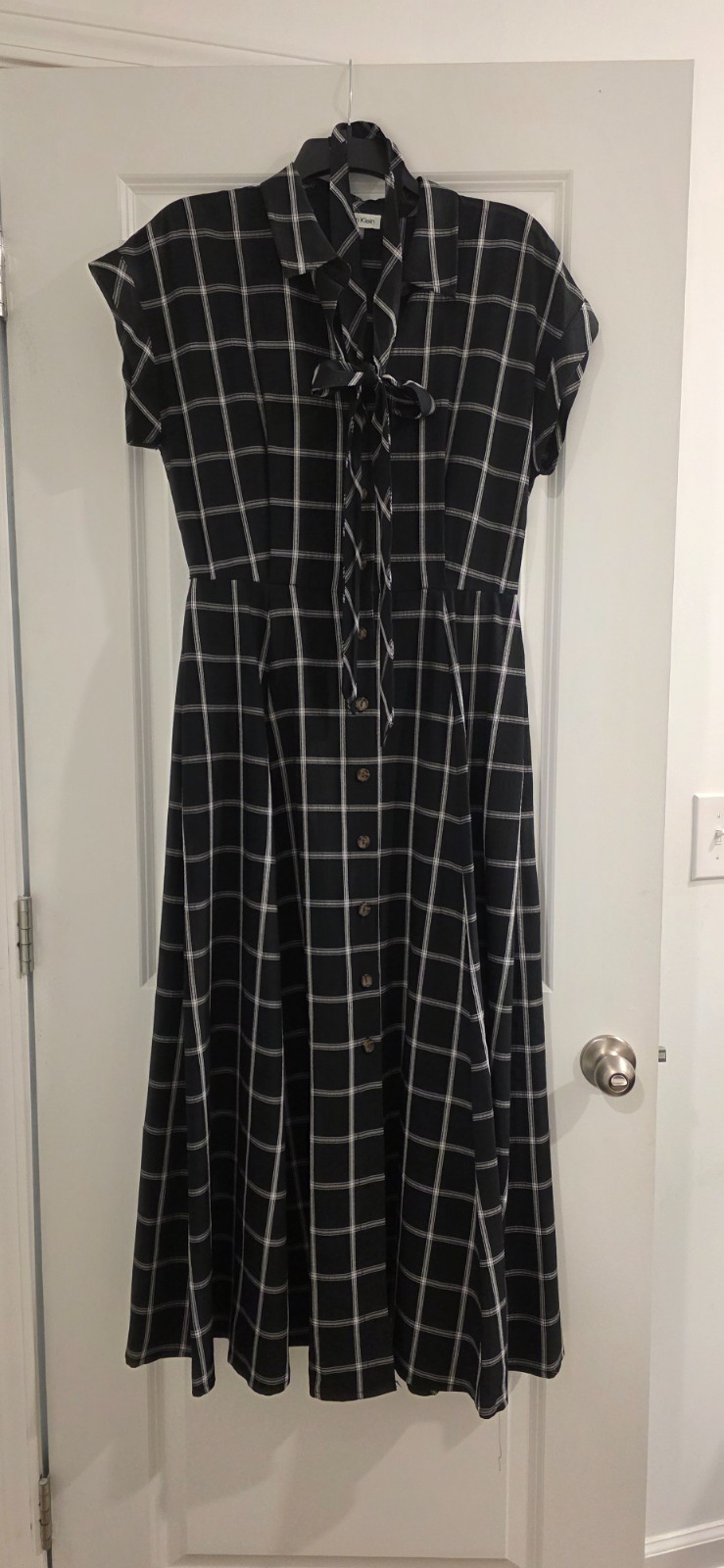 EUC CALVIN KLEIN Gauze Windowpane Midi Shirtdress Belted Short Sleeve Sz 8 Black