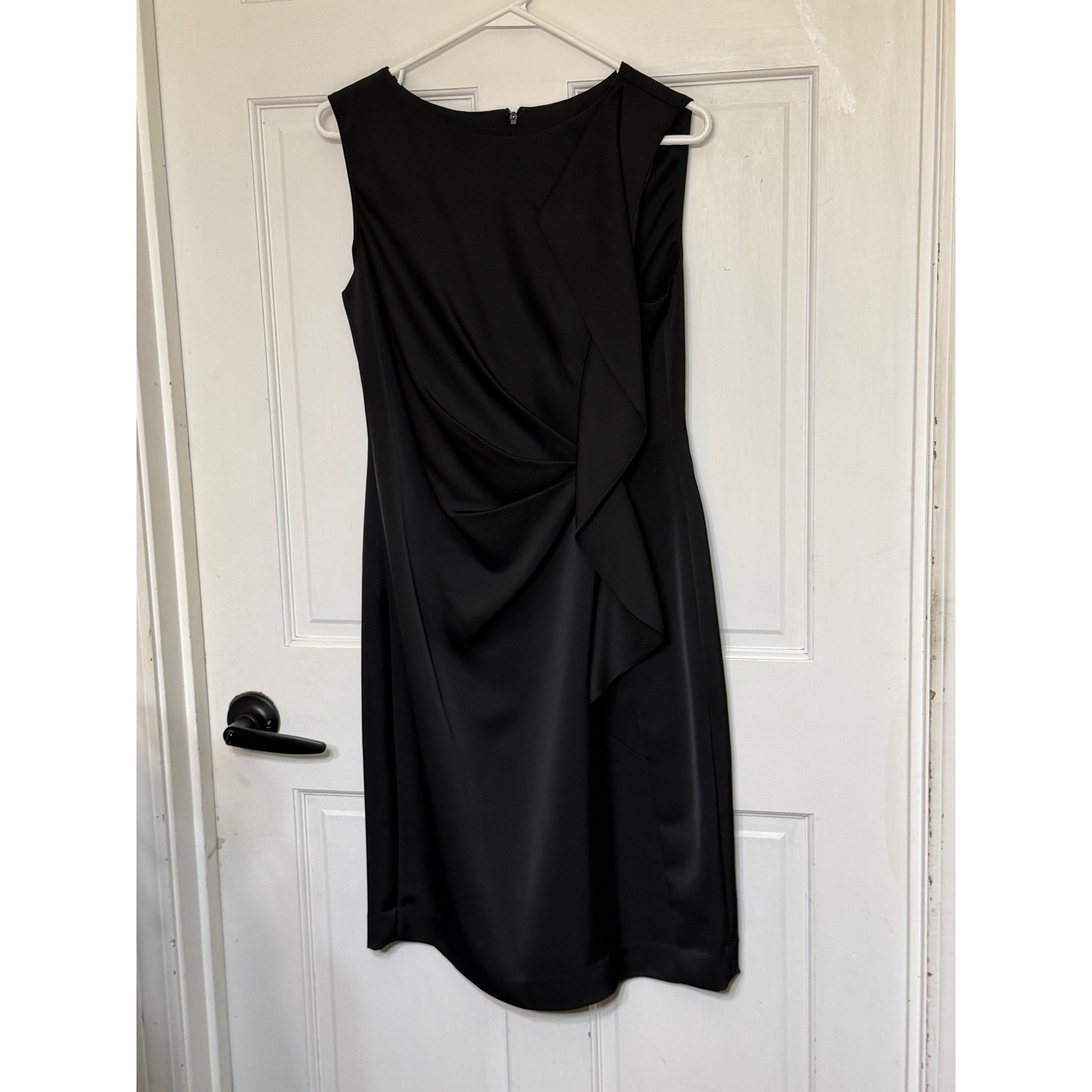 Jones Wear Dress Womens 8 Black Sleeveless Ruffle Sheath Cocktail Party New