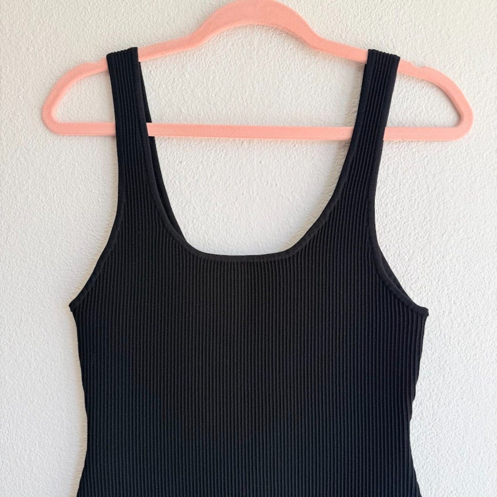 Aritzia Babaton Sculpt Knit Ribbed Square Neck Mini Tank Dress in Black size M