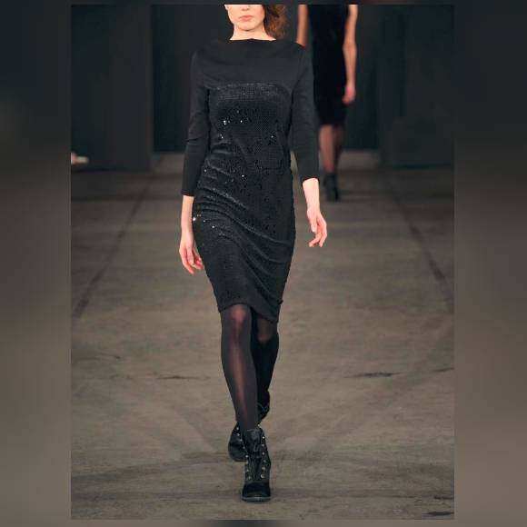 Annette Gortz AW/14 Siri Black Velvet-Sequin 3/4 Sleeve Dress, Size M