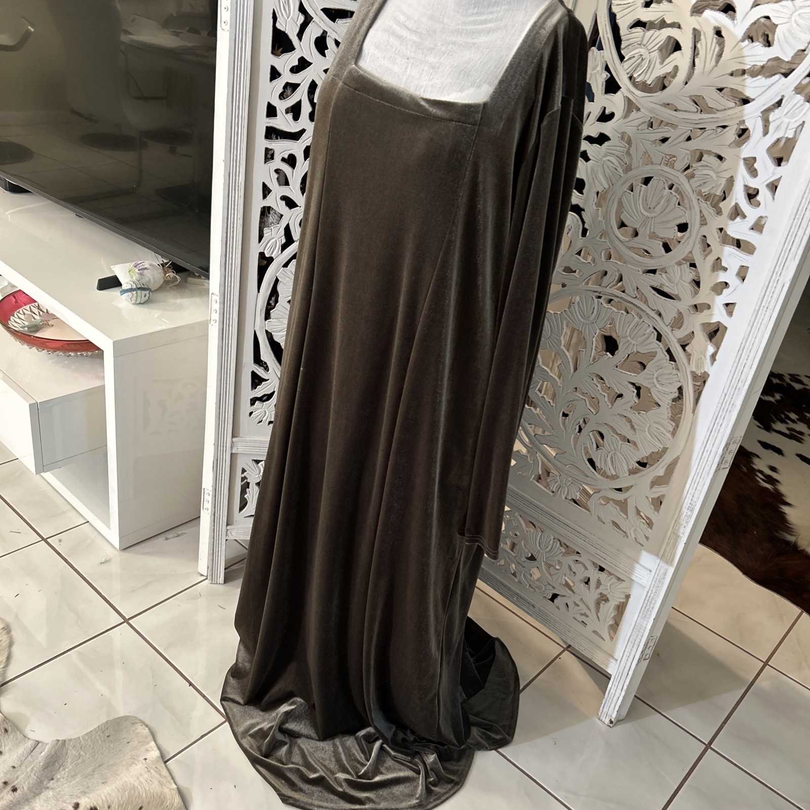 Misslook Women’s 3 XL Grey Velvet Long Sleeve Dress