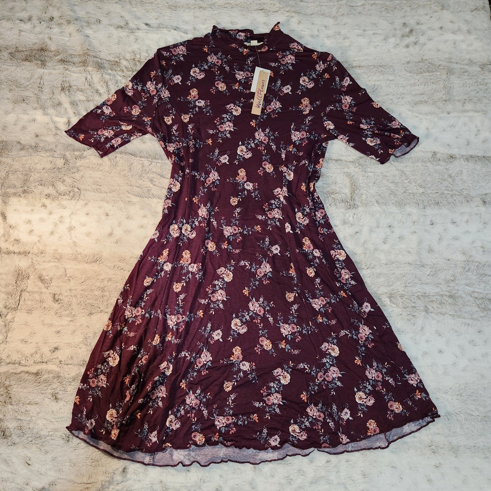 Wallflower NWT Burgundy Floral Mini Dress women’s size small