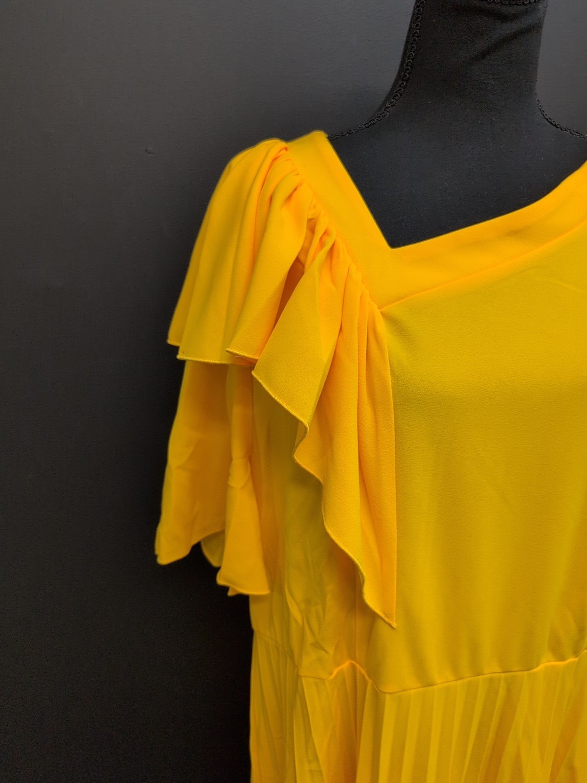 Aomei Asymmetrical Neck Ruffle Short Sleeve Women’s Pleated Dress XL Yellow