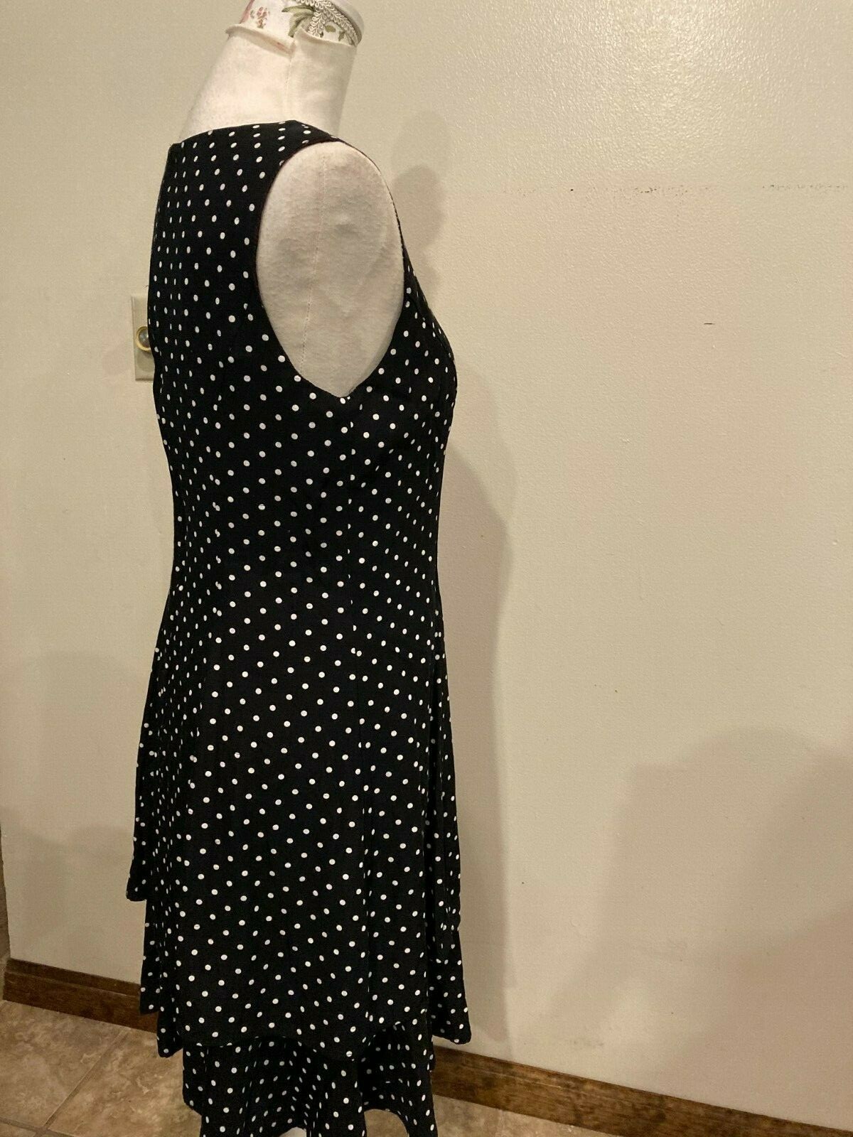 Calendar Sleeveless Dress, Medium, Double Skirt, Back Zipper