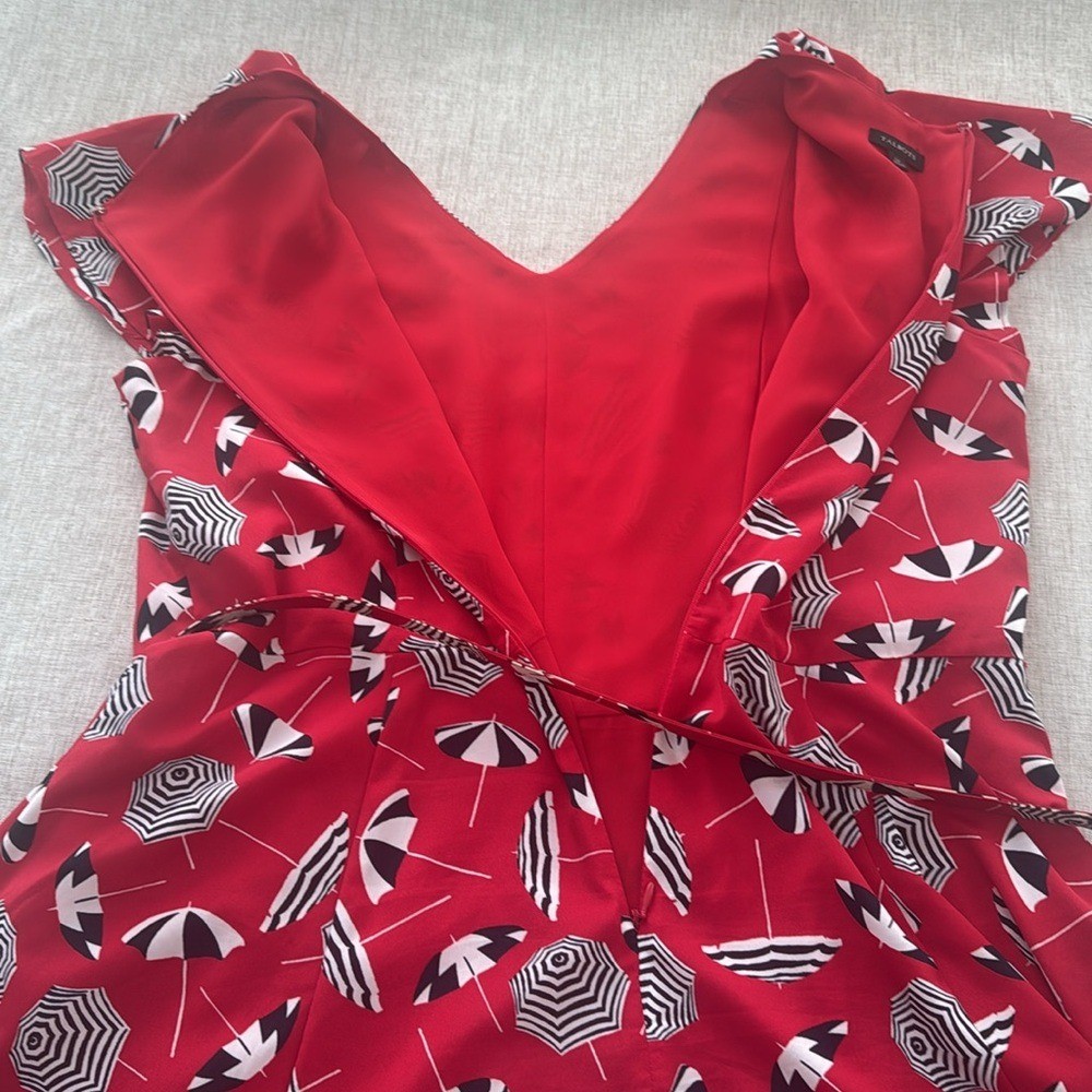 Talbots Dress Womens size 14 Umbrella Graphic Print Belted retro fit & flare
