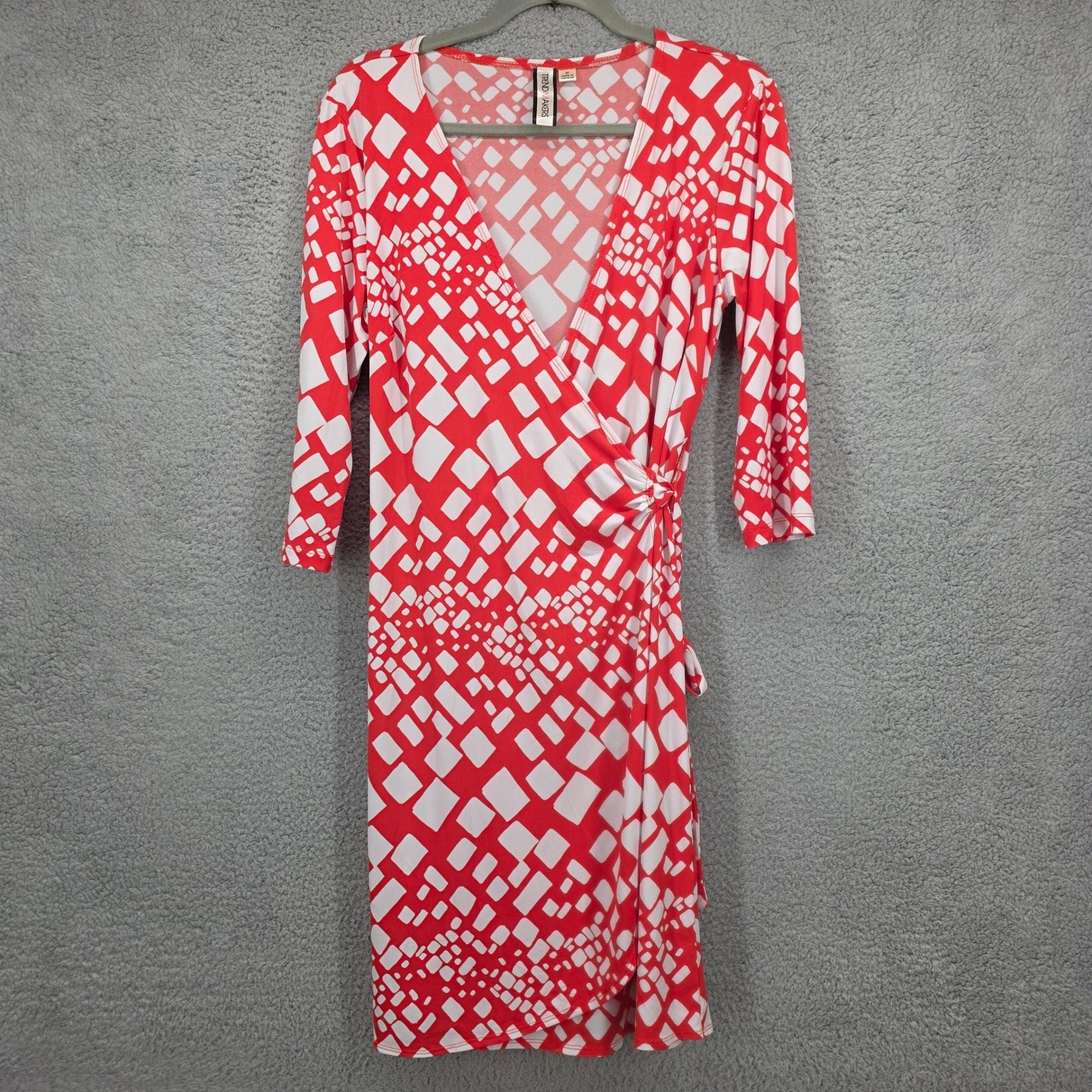 Trendmakers Red White Geometric Wrap Dress 3/4 Sleeve V-Neck Medium