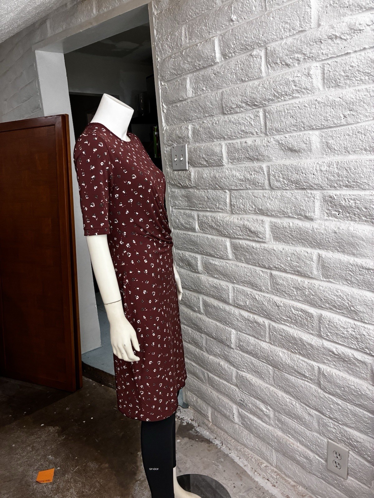 Banana Republic Burgundy Wildflower Print Ruched Flattering Fit Dress S EUC