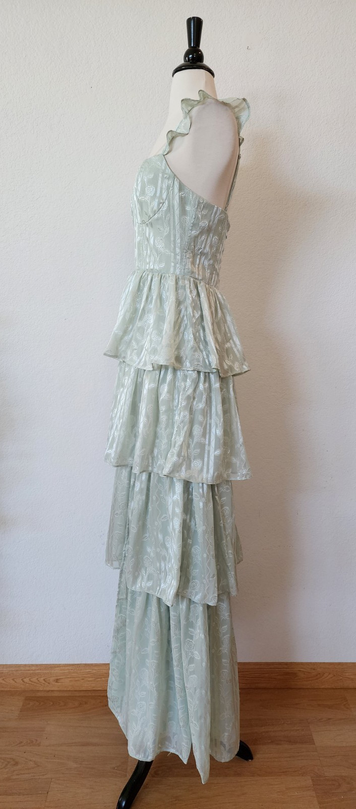 New Maxi Dress Size Large Jacquard Sage Green Tiered Floral High Slit Formal