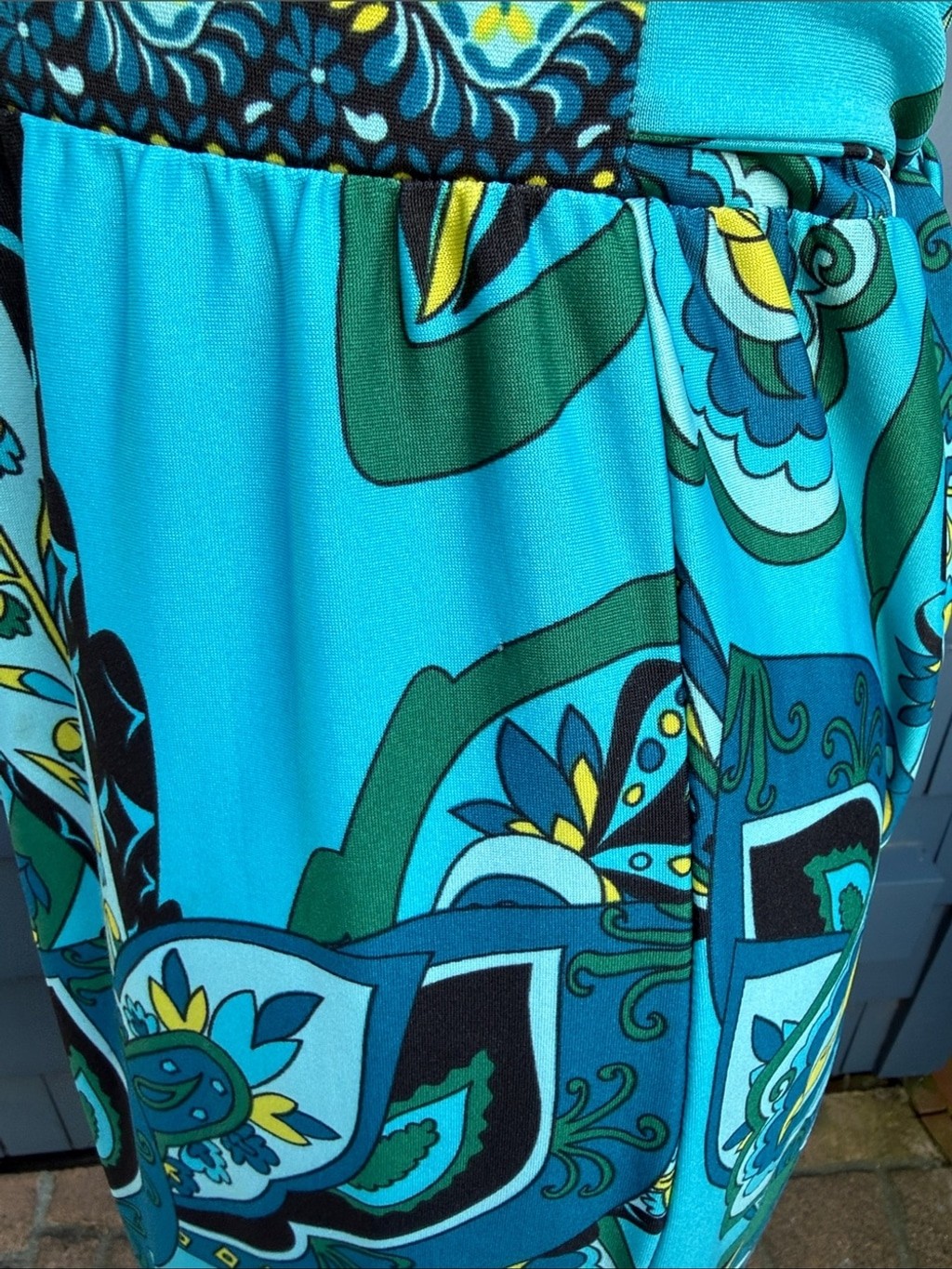 Snap Turquoise and Black Printed Maxi Dress medium 70’s style blue retro