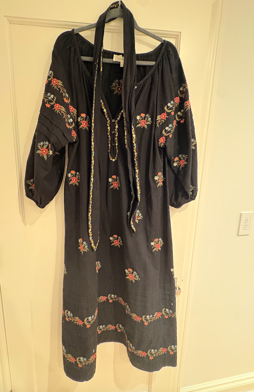 The GREAT Black Floral Embroidered Cotton Linen Peasant Midi Dress Sz 2 Belted