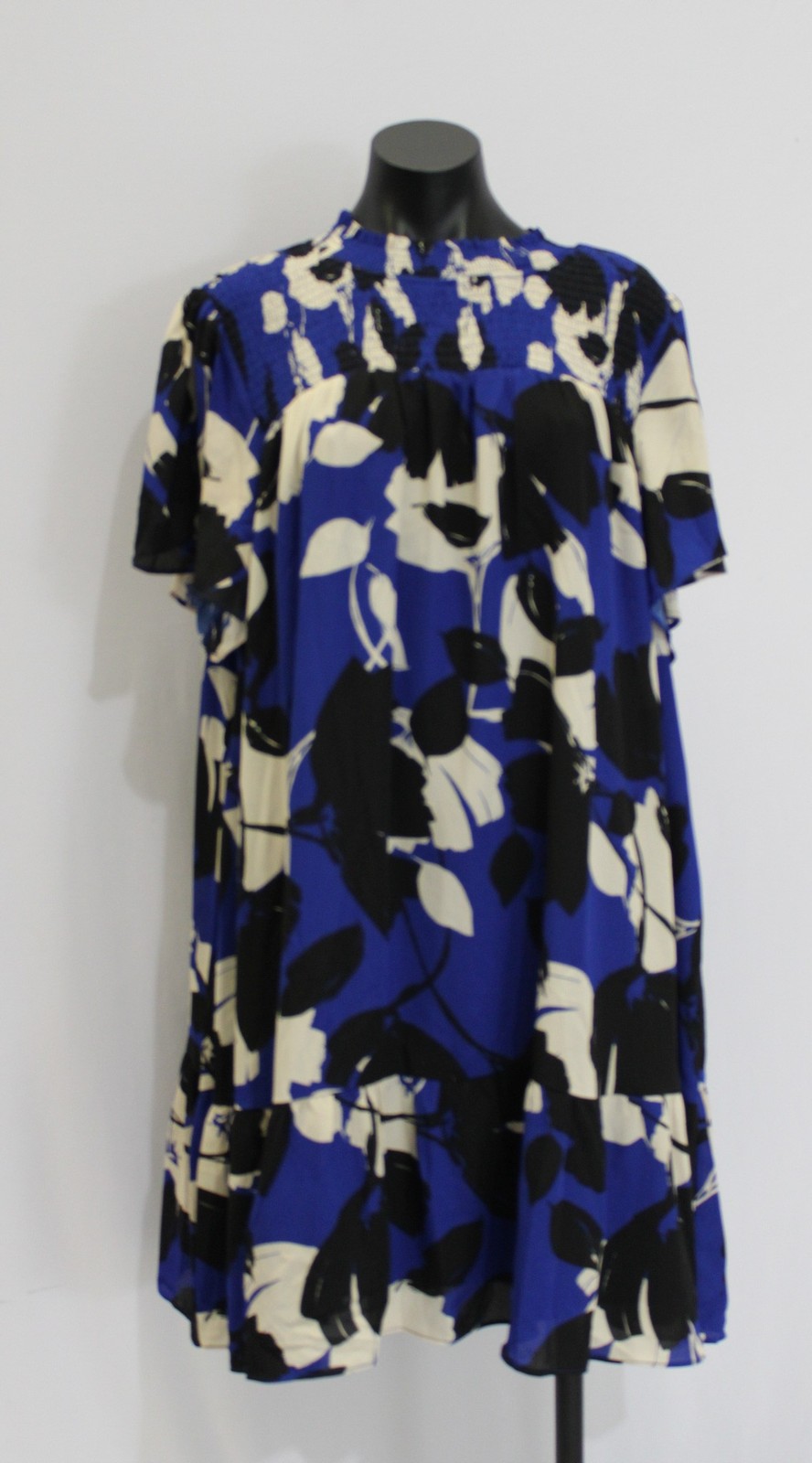 Sugarlips Women’s Plus Floral Short Sleeve Mini Dress EJ3 Blue Black Size 2X NWT