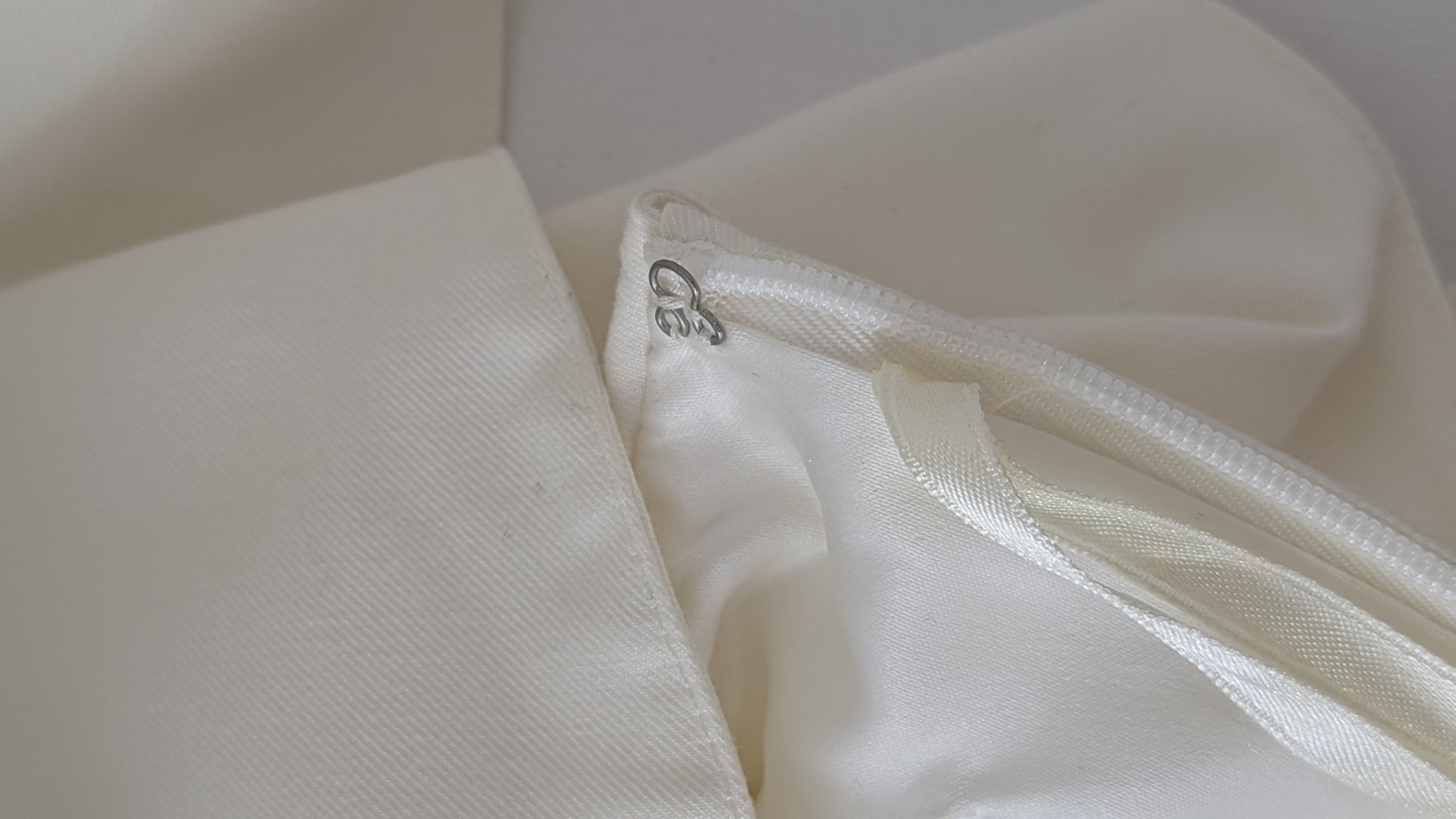 Ted Baker Sleeveless Cream Dress UK3 -E15