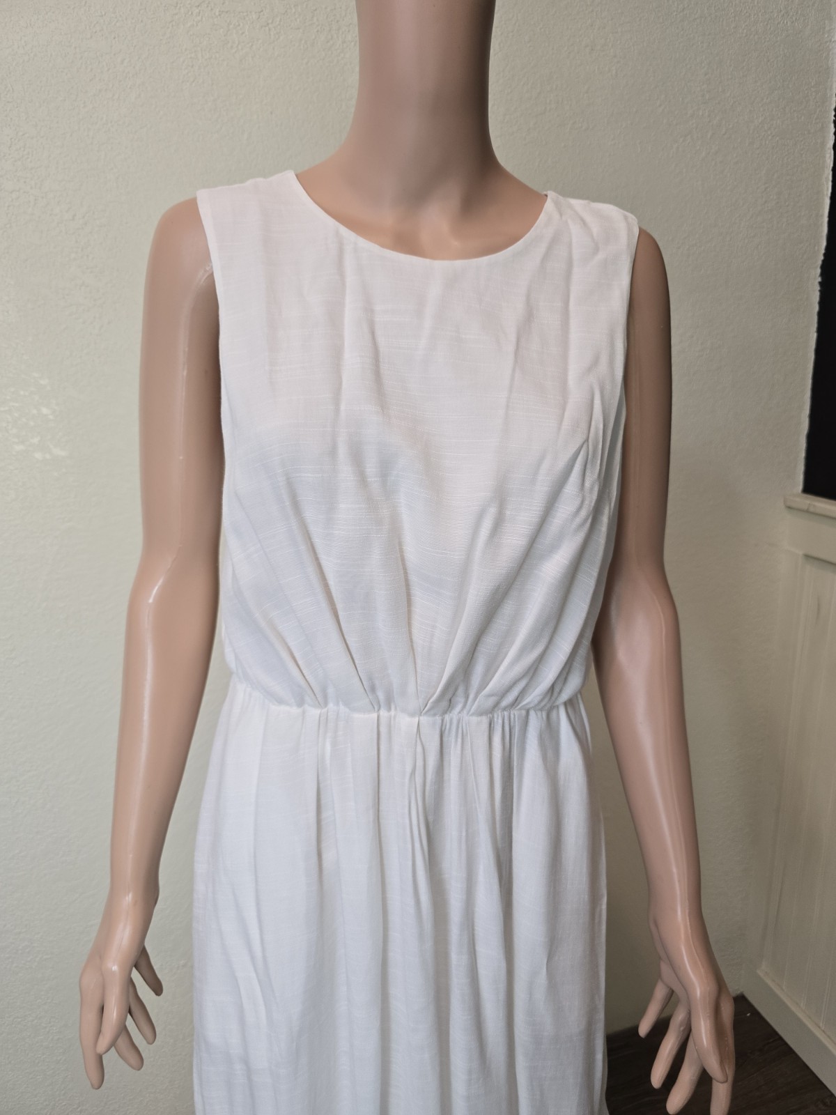 Banana Republic Open-Back Midi Dress White Snow Day sz small Whit Pockets
