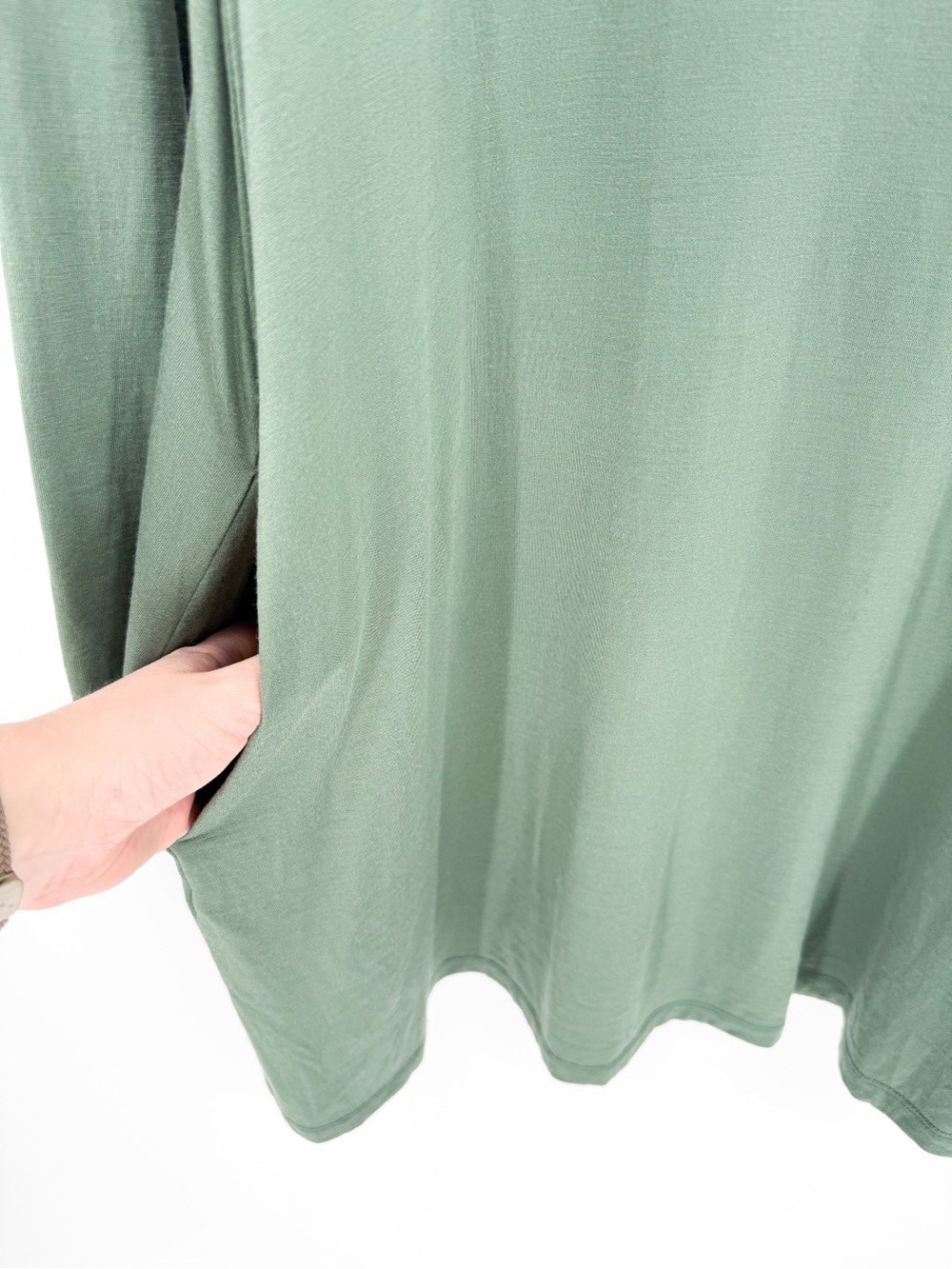 Wool& Women’s Large Rowena Merino Wool Swing Dress Sage Green