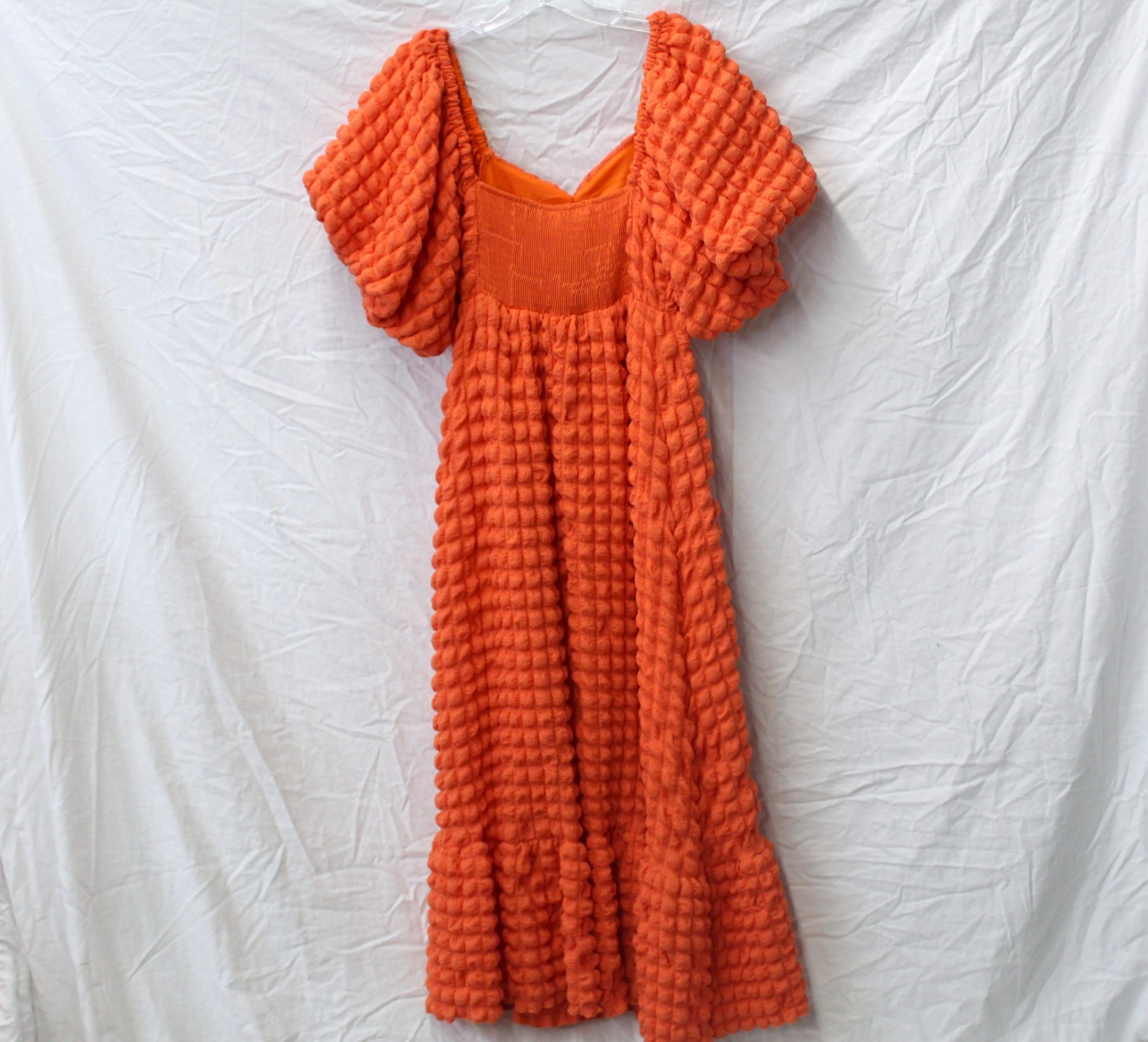 NWT Merci Orange Bubble Dress – Textured Puff Sleeve Midi Dress – Smocked Back