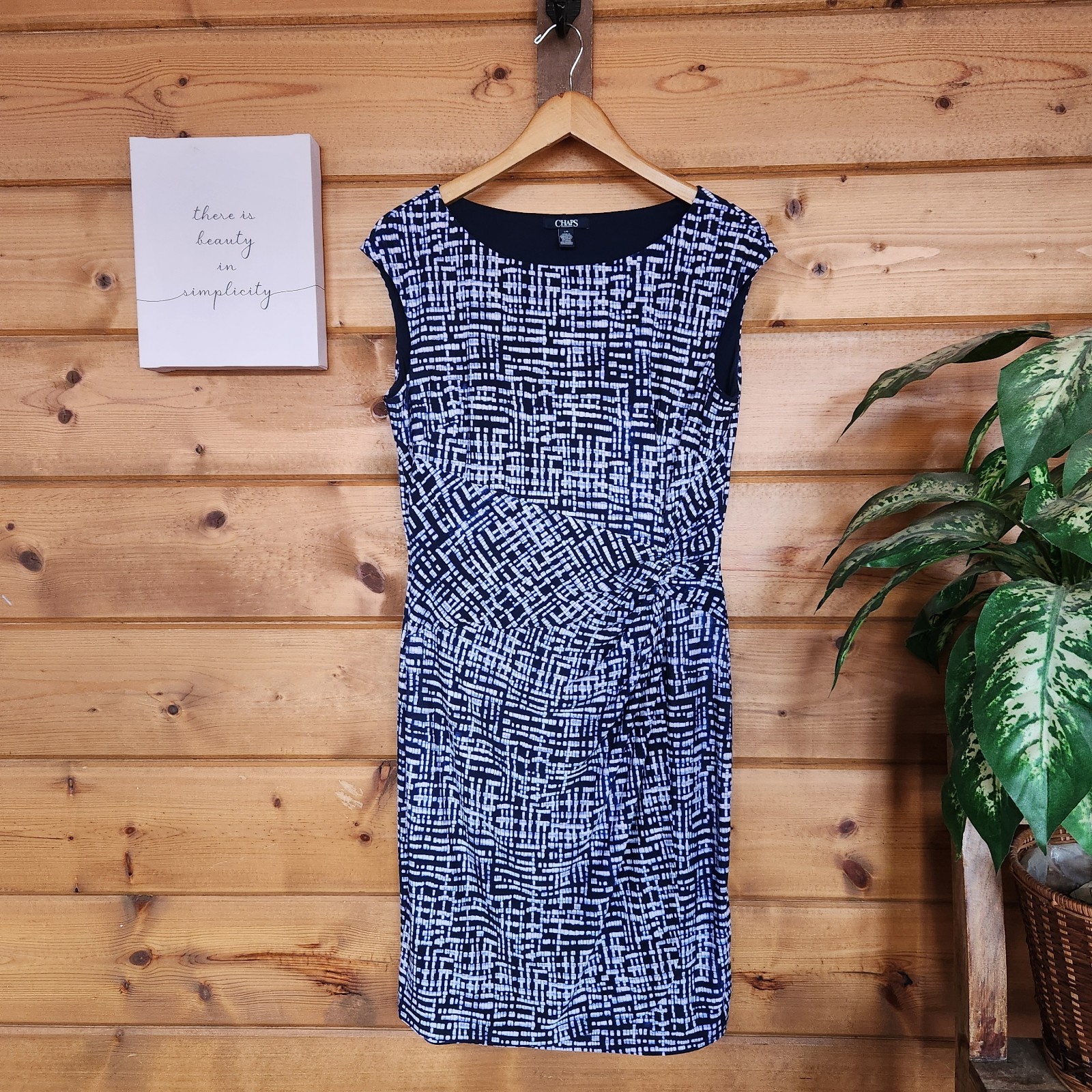 CHAPS Dress Sheath Sleeveless Moc Faux Wrap Jersey Batik Geo Blue Stretch Size L