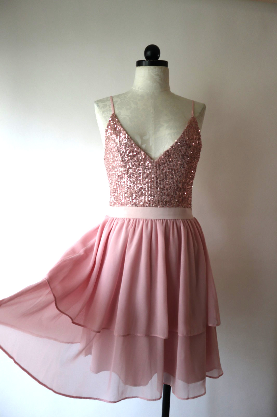 Storia Pink Metallic Sparkle Sequin Chiffon Ruffled Babydoll Mini Dress Women S
