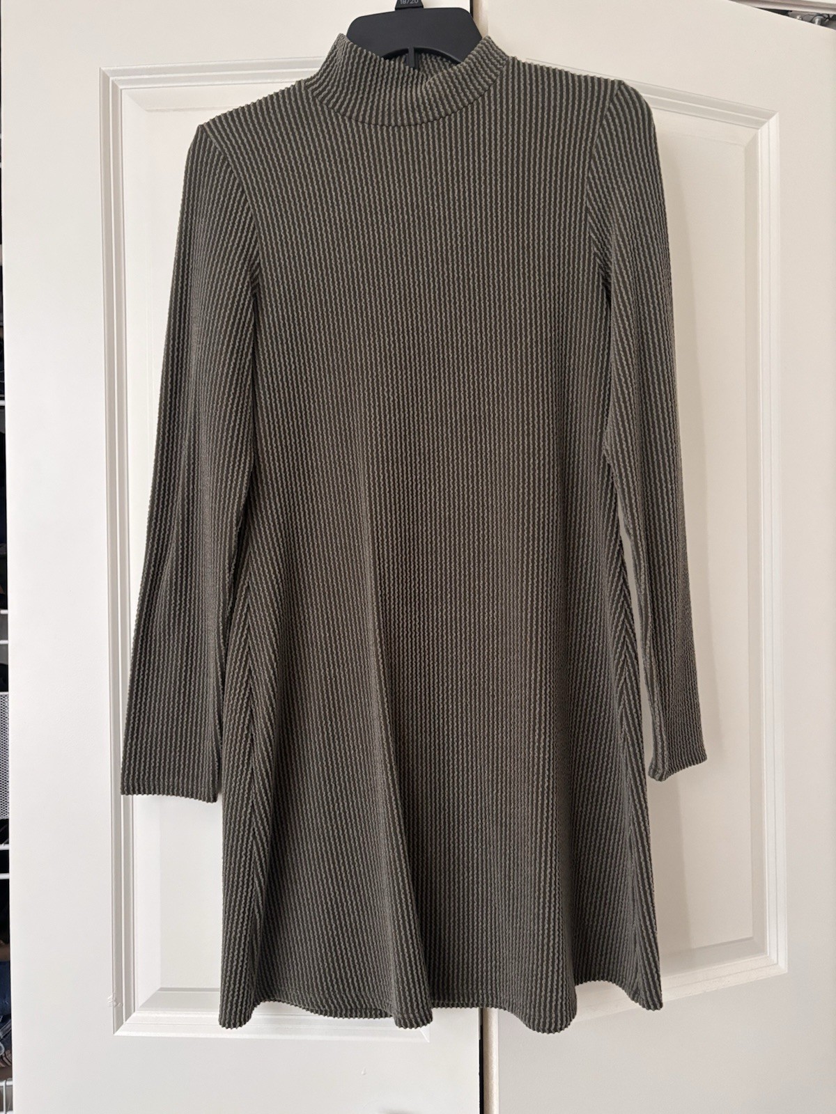 Green Ribbed Knit Mock Neck A-Line Dress Long Sleeve Stretch Short M